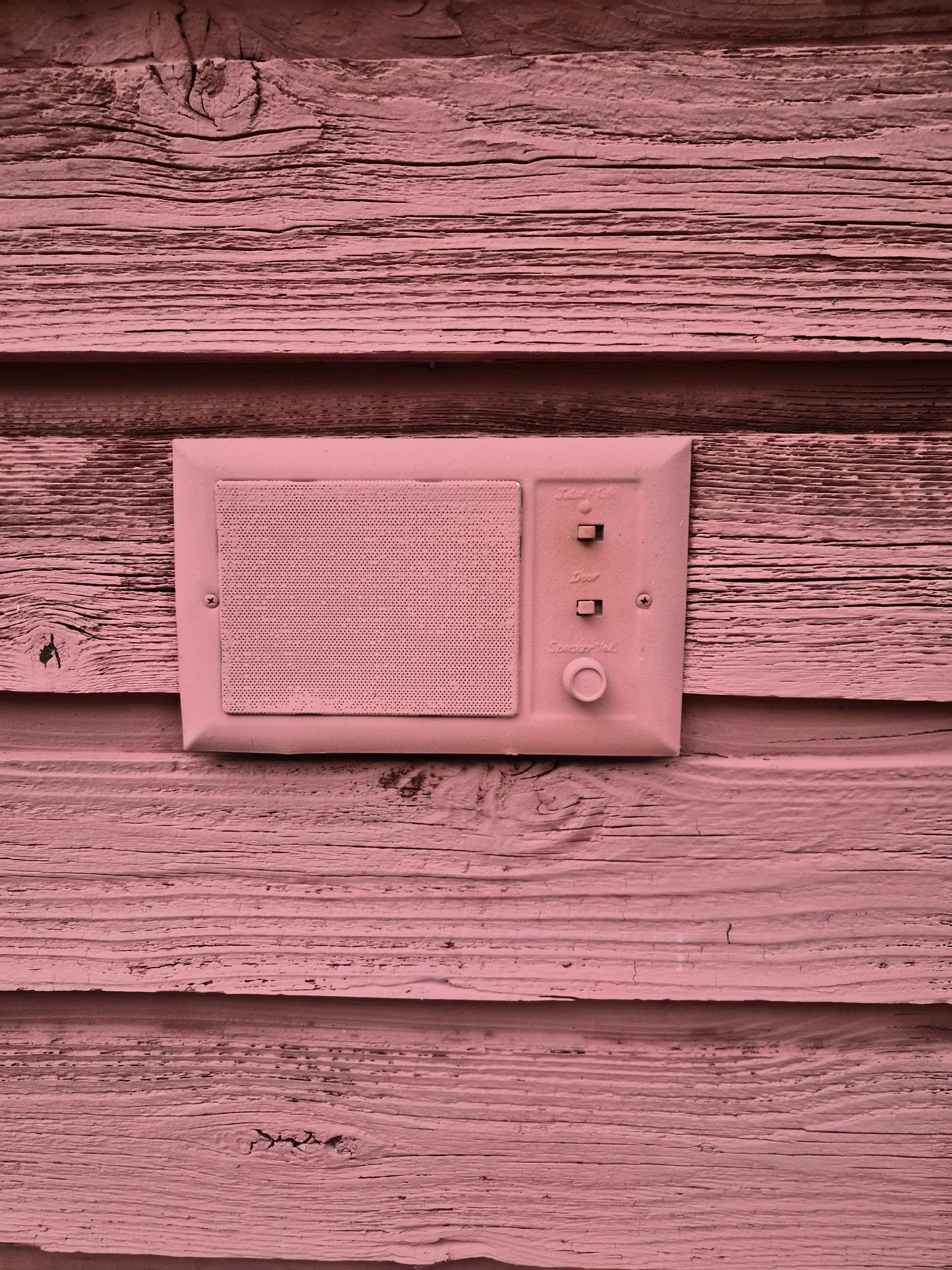 Longview, TX Exterior Wood Restoration & Paint Transformation by Quality Coats Painting