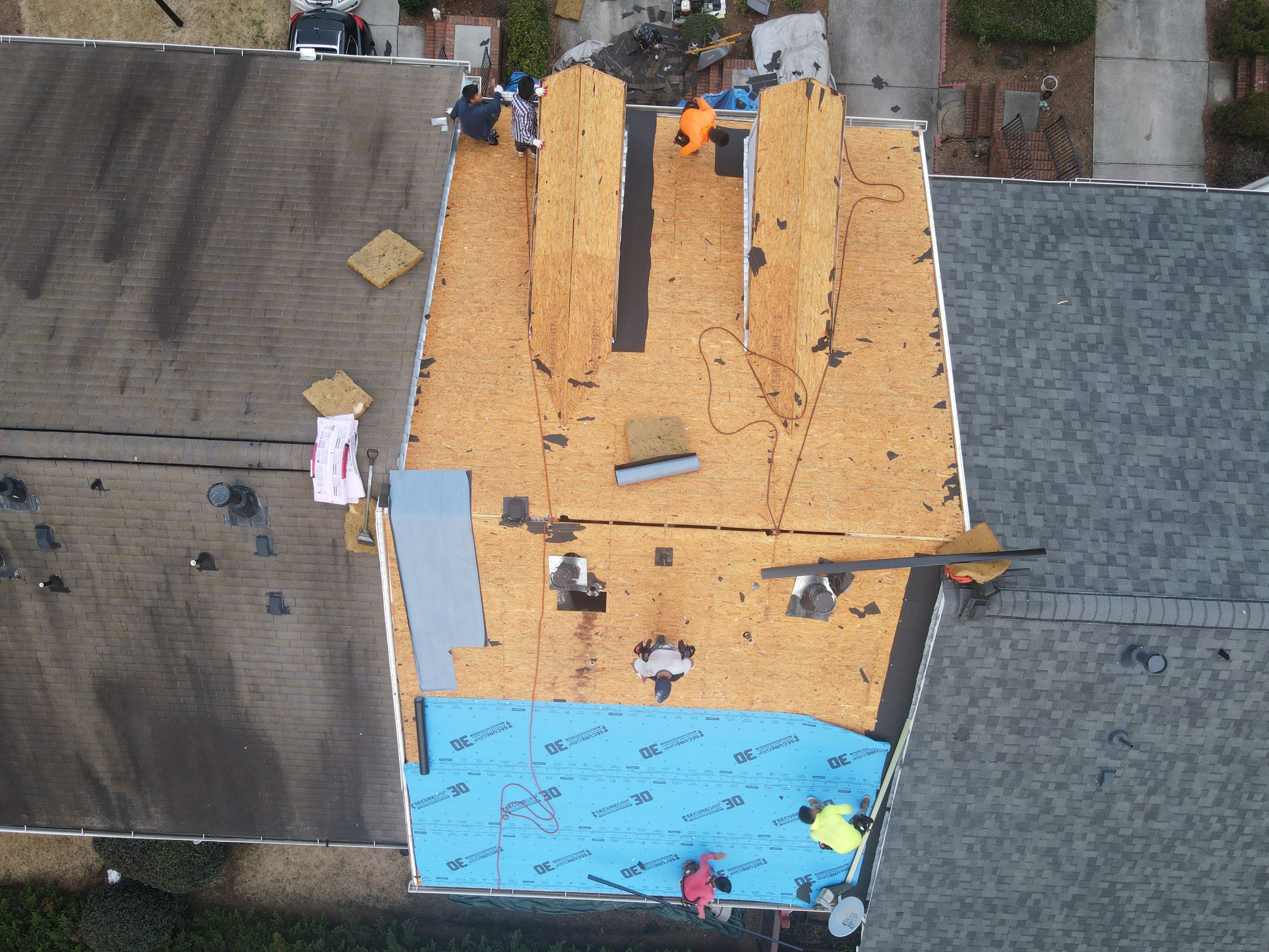 Oakridge TruDef Estate Gray Residential Roofing Installation by Inspector Roofing and Restoration