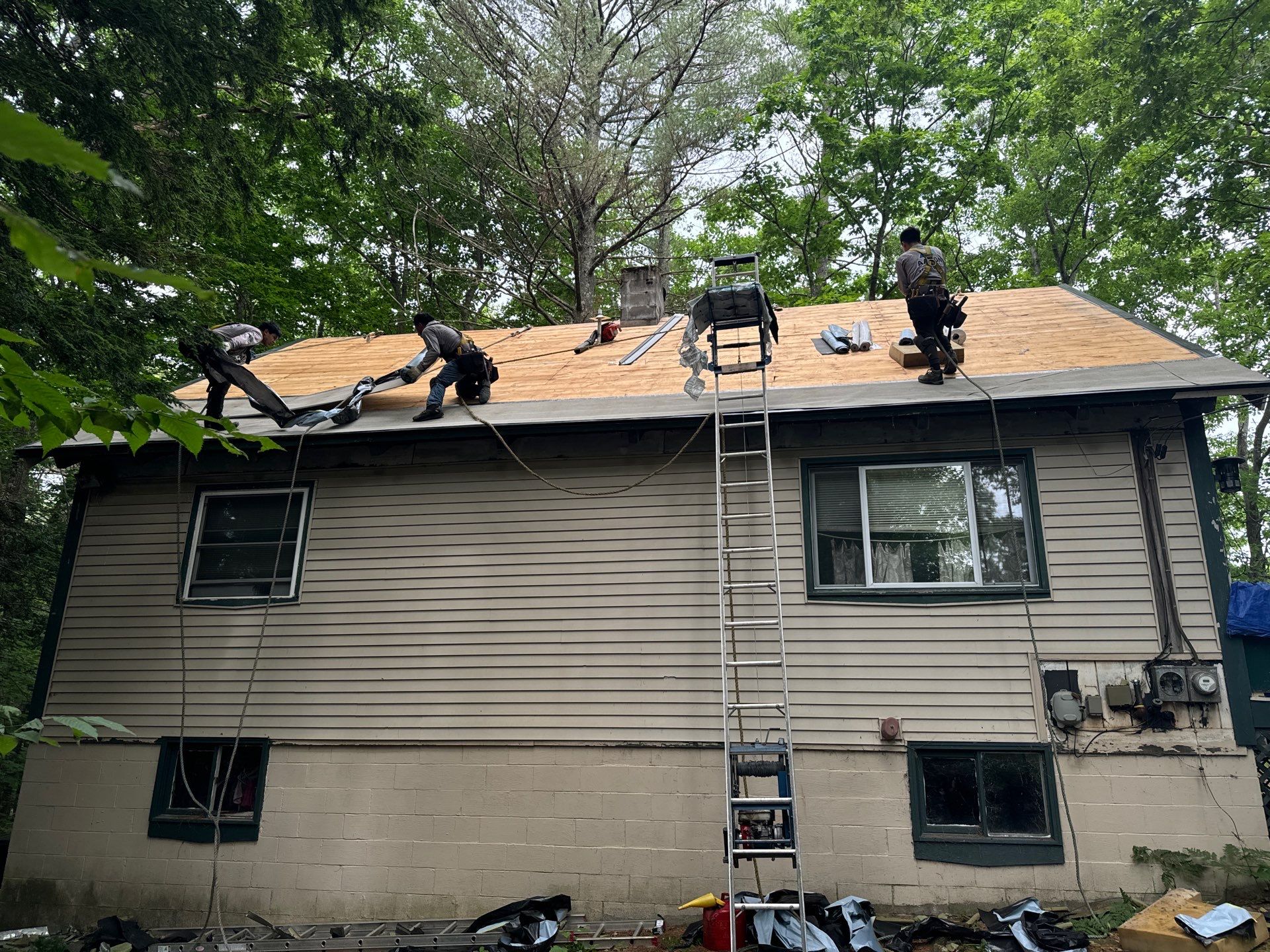 New Roof in Sanbornville, NH by Tall pine roofing