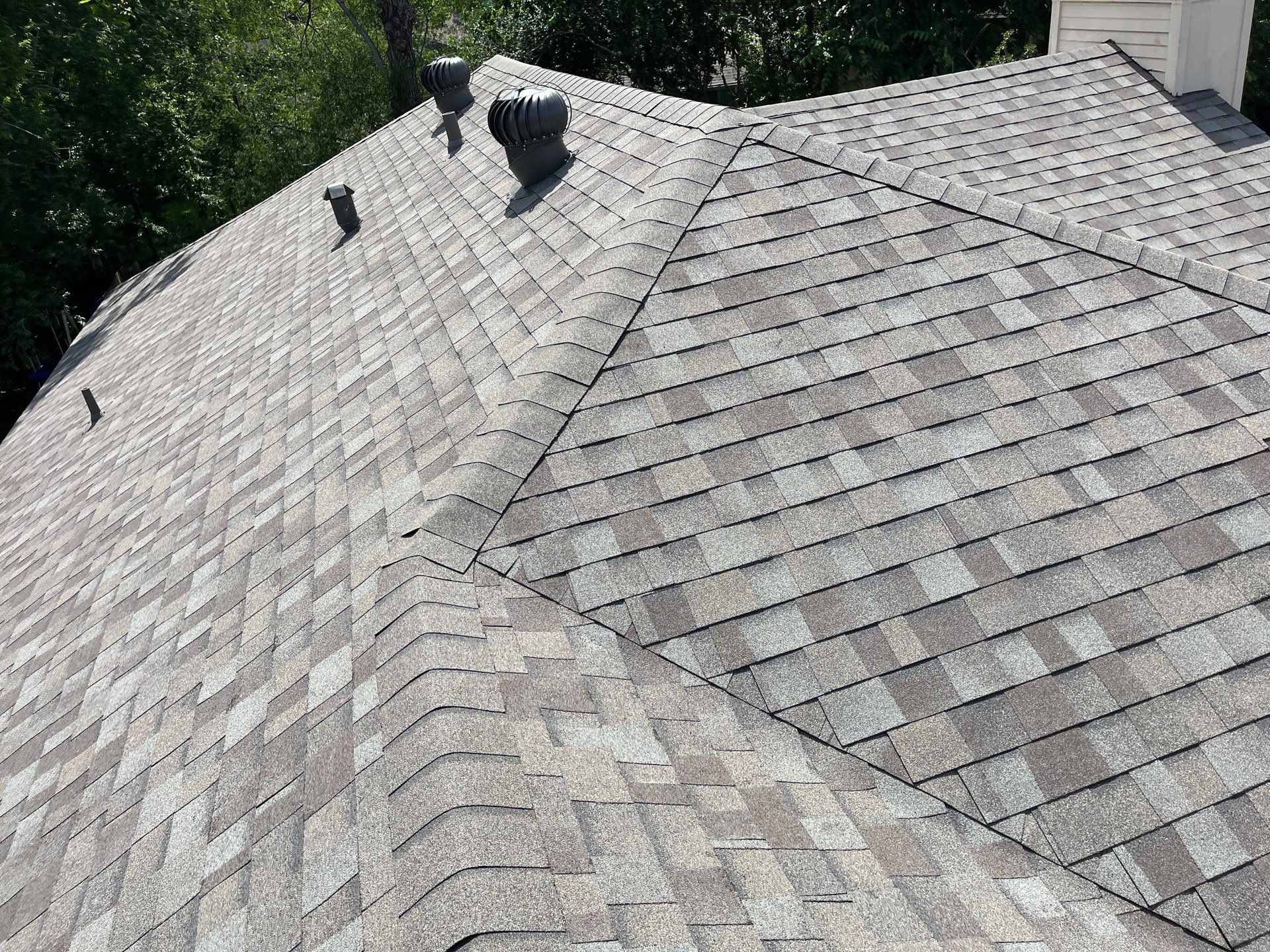 Residential Roofing Installation using Owen's Corning Duration (Lifetime) Shingles by Roof Repair Company