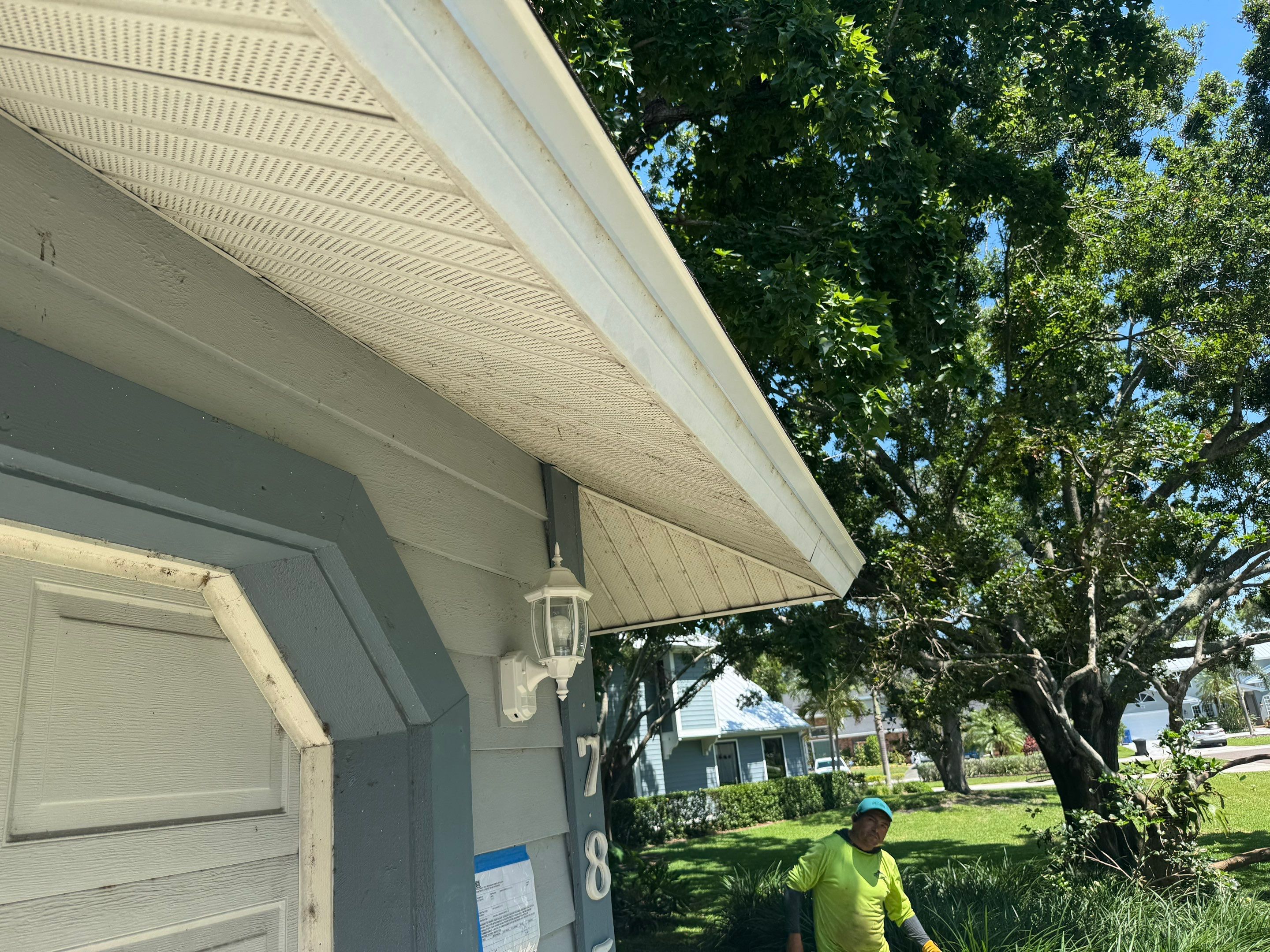 Project in St. Petersburg 33702 by Mitchell Roofing Company LLC 