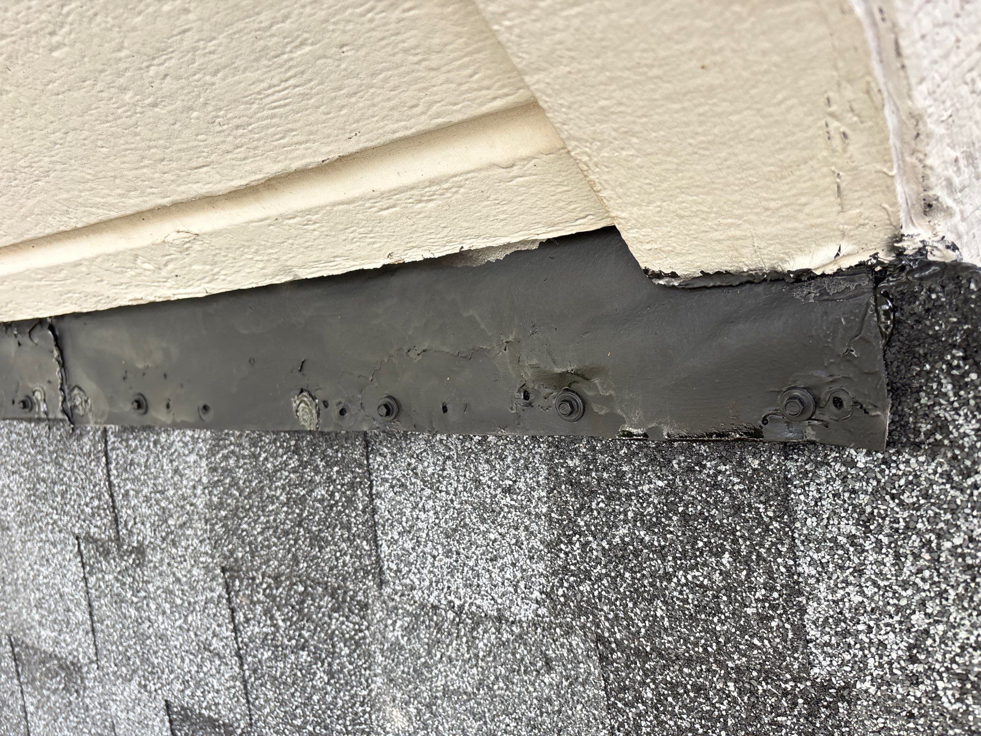 Roof Replacement Houston by Roof Repair Company