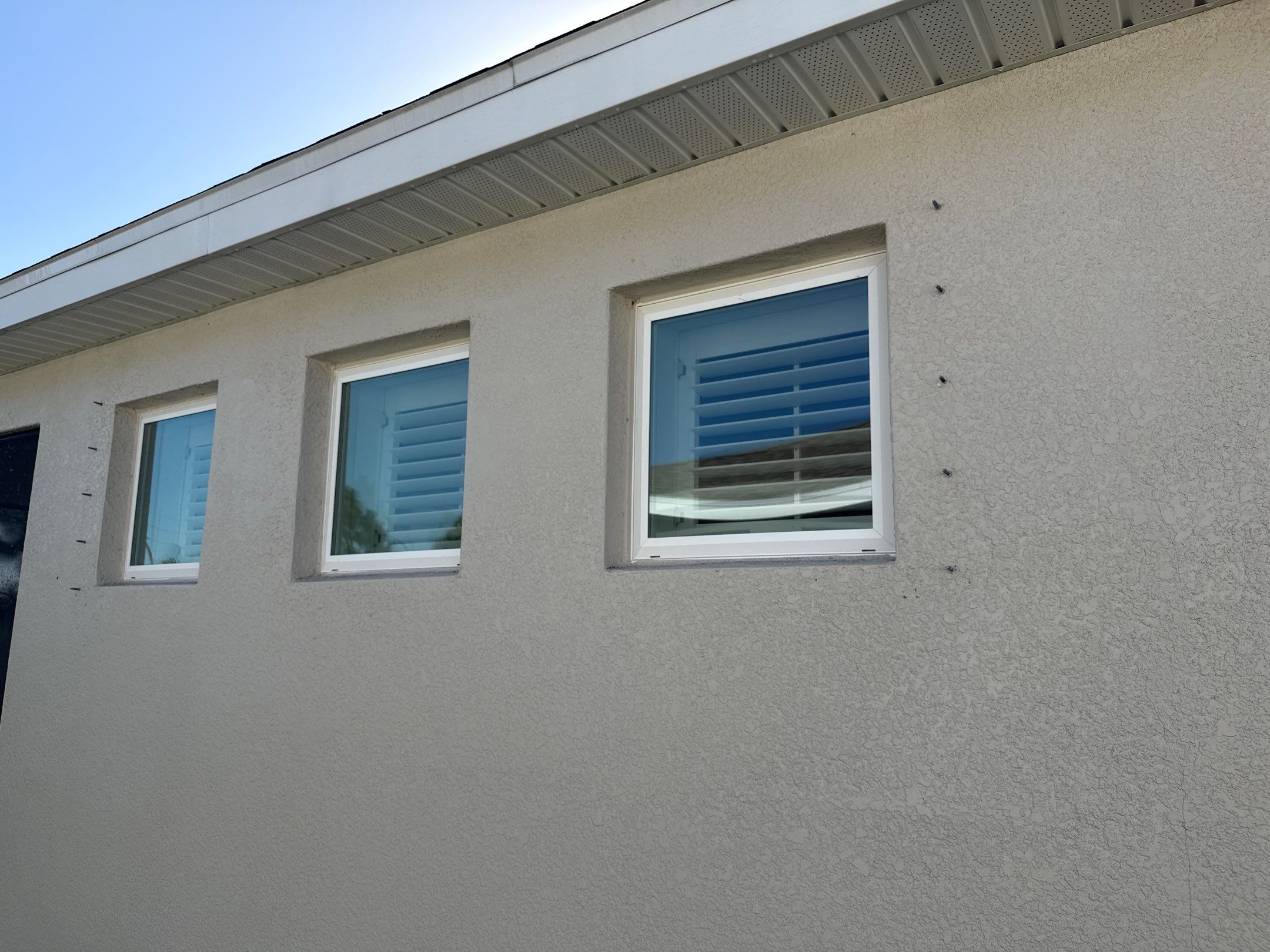 House Wash, Lanai Cleaning & Driveway Washing | Willow Walk Palmetto FL by Sunshine AquaWash