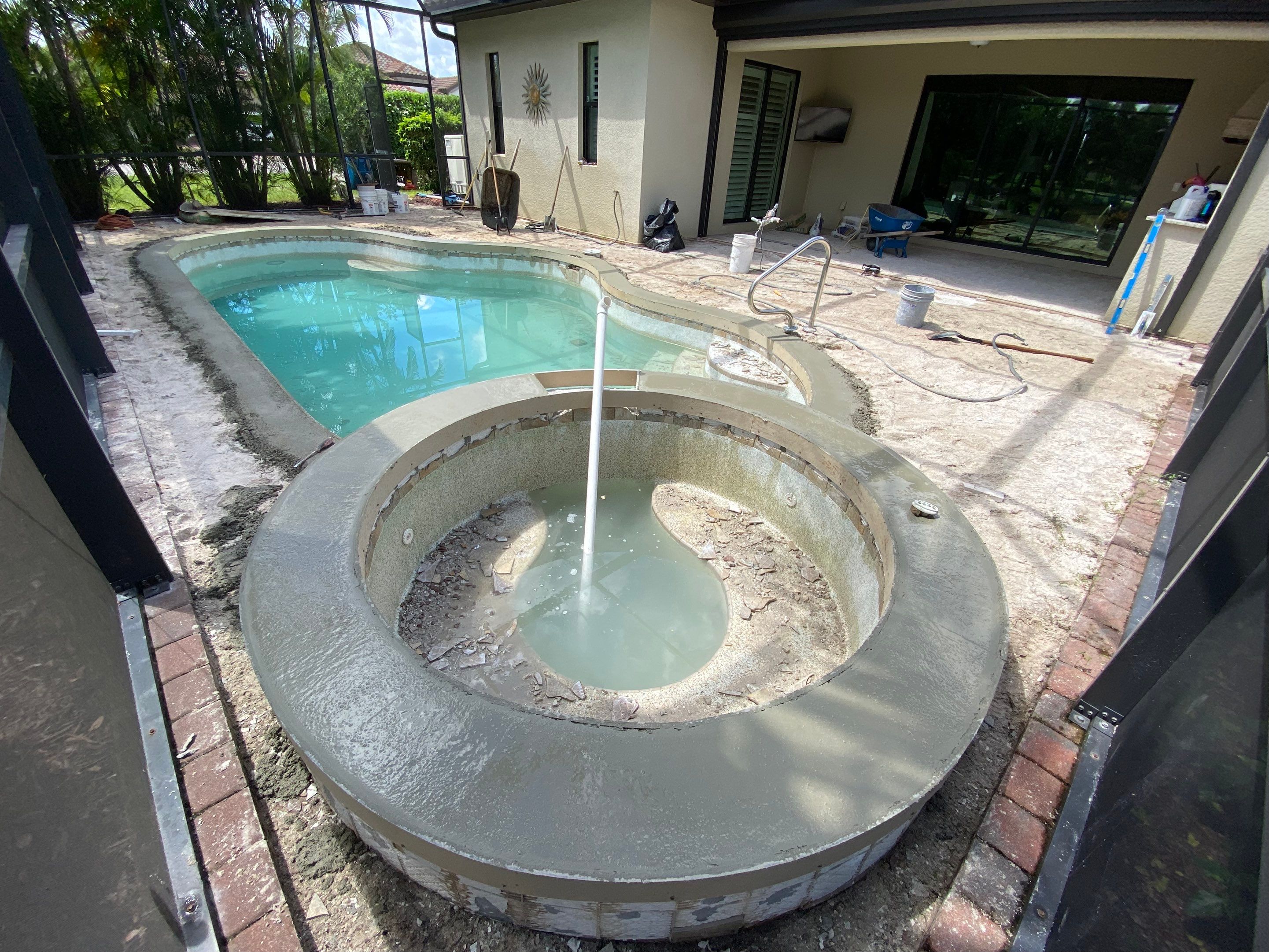 Textured Marble Pool Deck - Bonita National Golf & Country Club by Old Town Pavers Llc