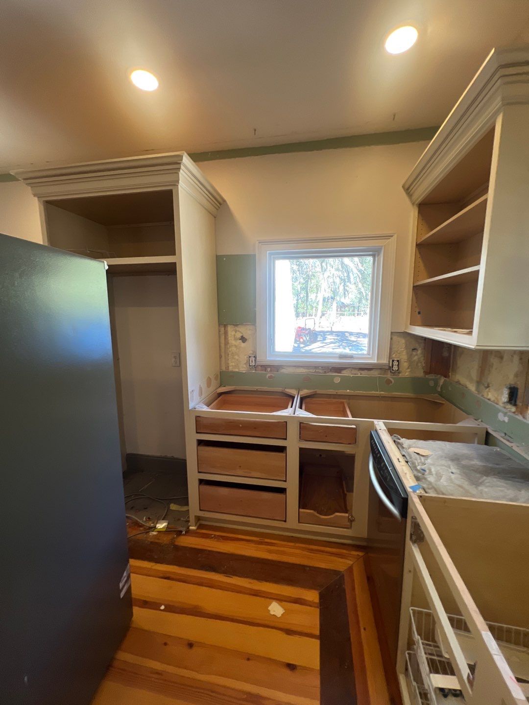 Project in Hollywood by Kitchen Tune Up