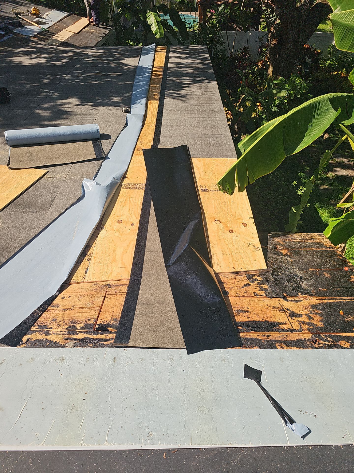 Project in Clearwater 33764 by Mitchell Roofing Company LLC 