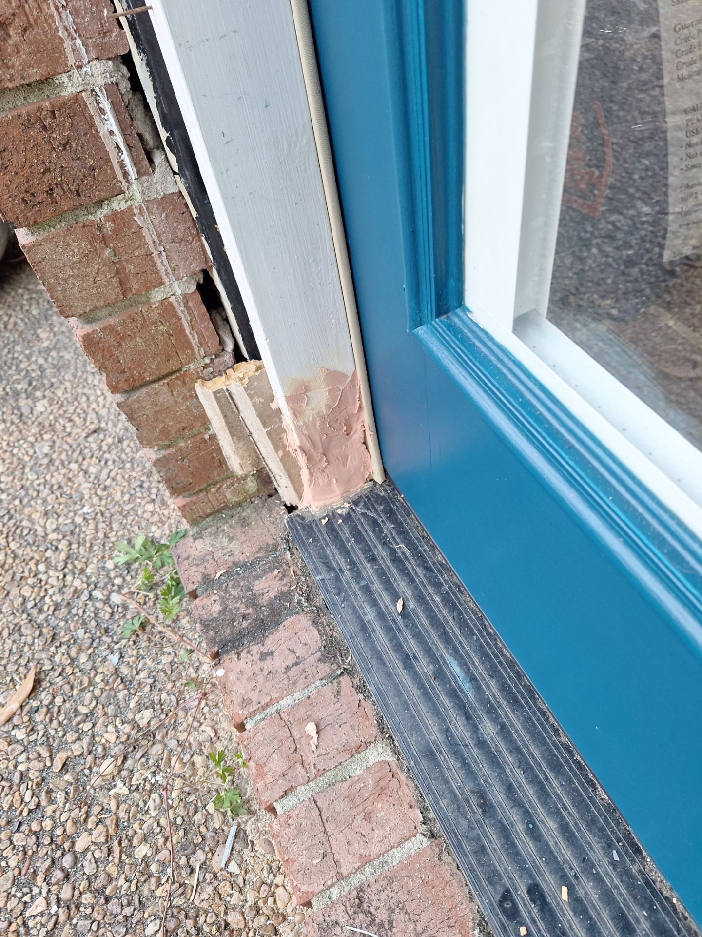 Residential Door Repair by iGreen Solutions