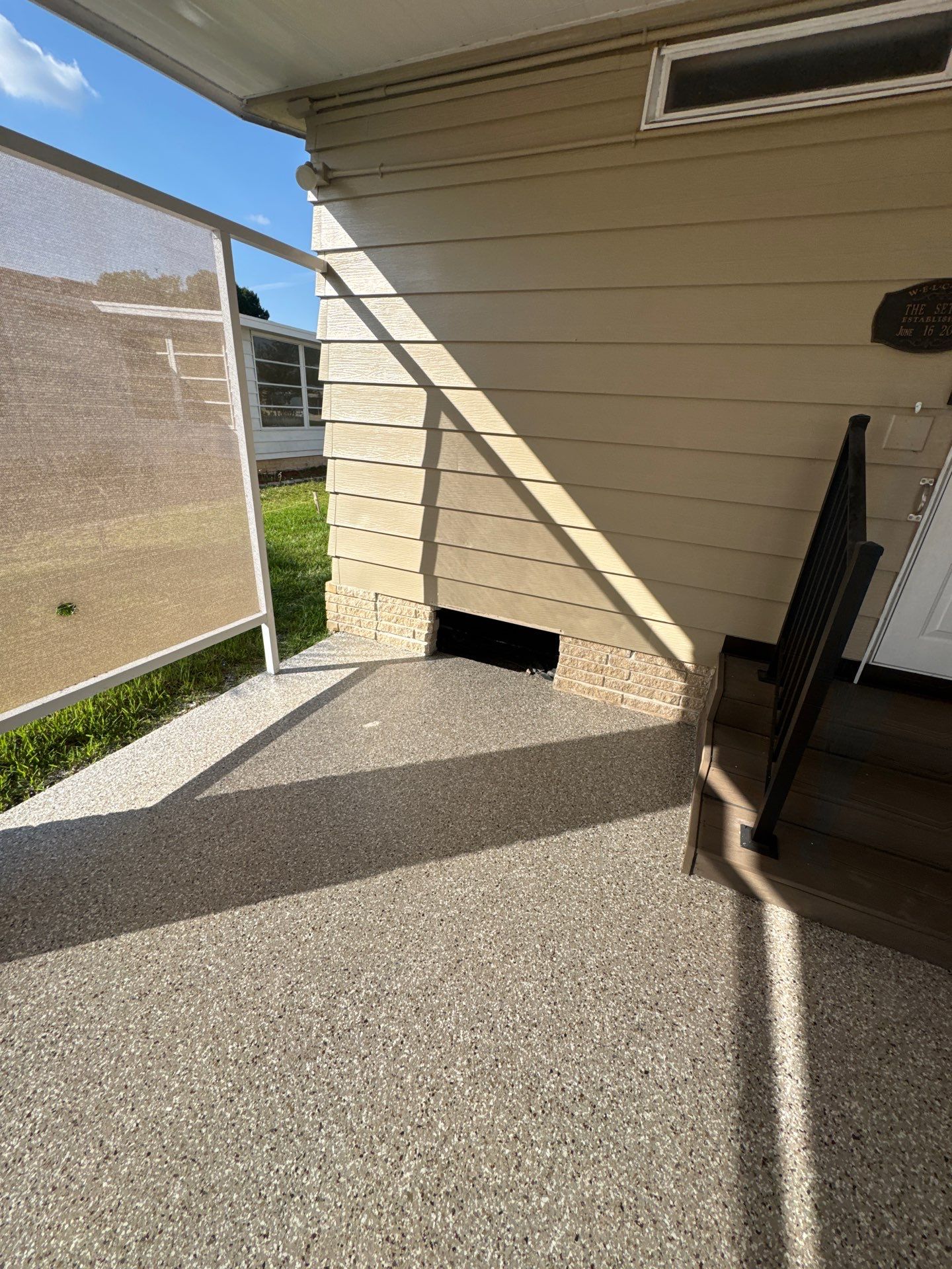 Plant City, FL Driveway Concrete Coating by Performance Floors & Coating