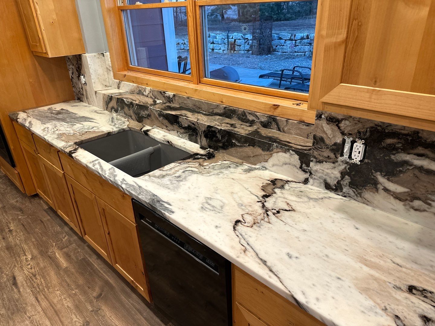 Kitchen Makeover by Zeng Granite, Inc