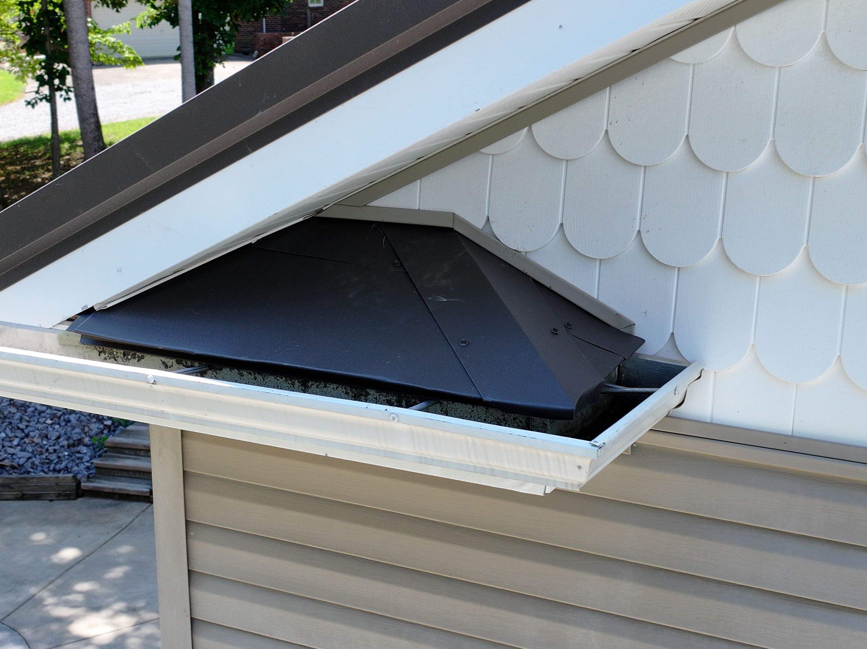 Jara Residence by Omnia Roofing