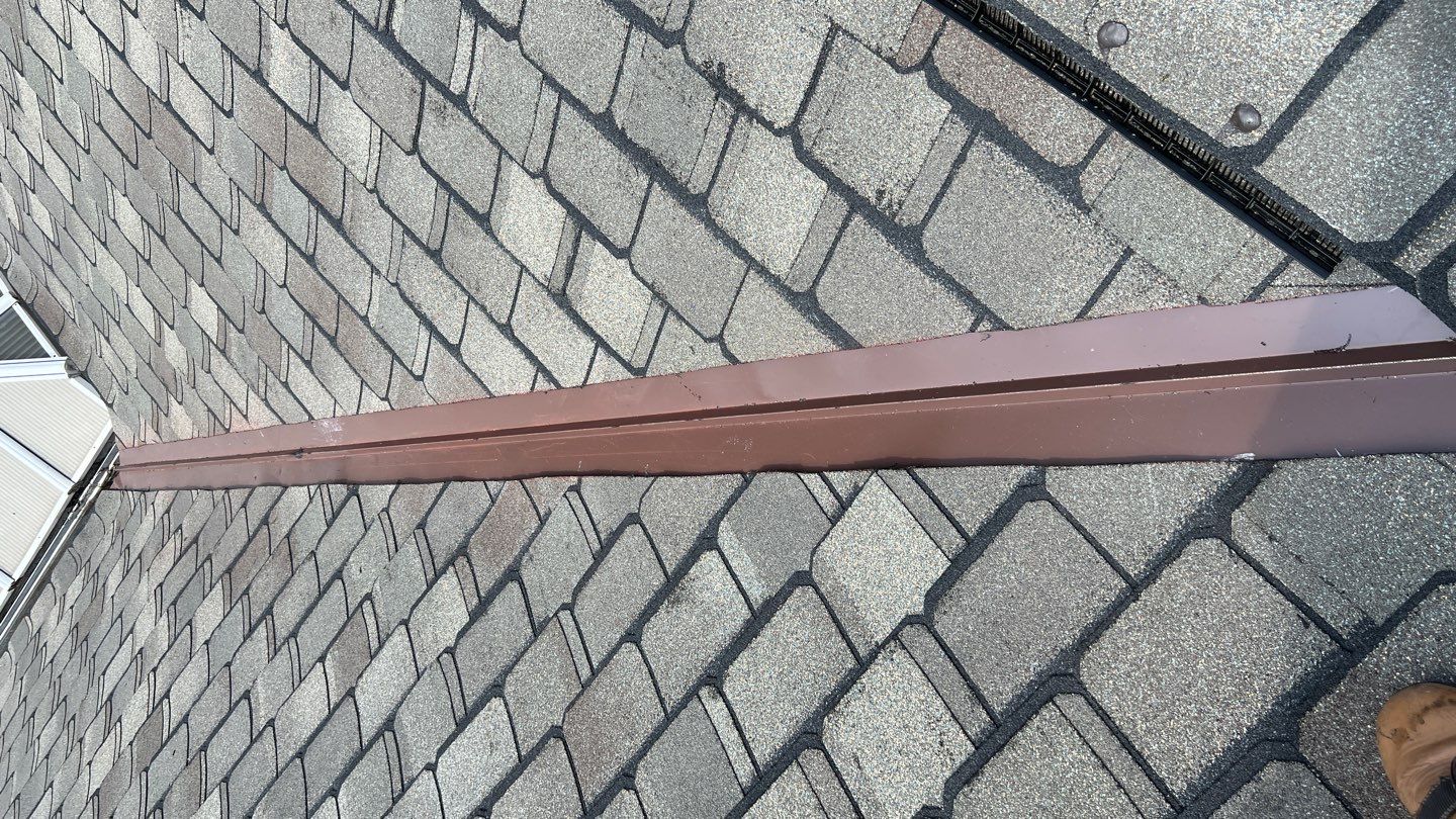 Roof Replacement using Certainteed Grand Manor Shingles by American Home Contractors