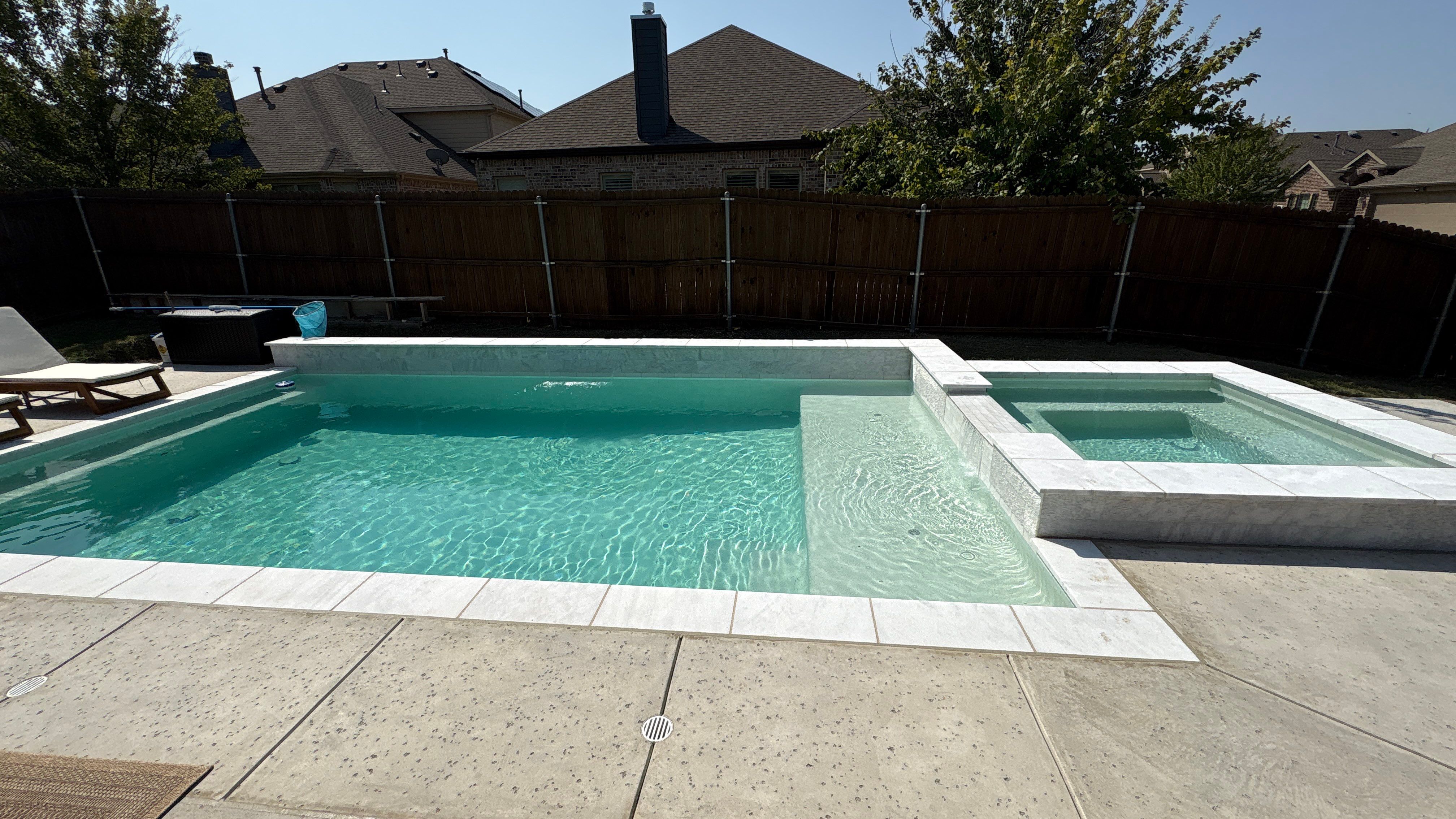 Geometric Pool with Level Spa by Pinnacle Pools and Spas - DFW