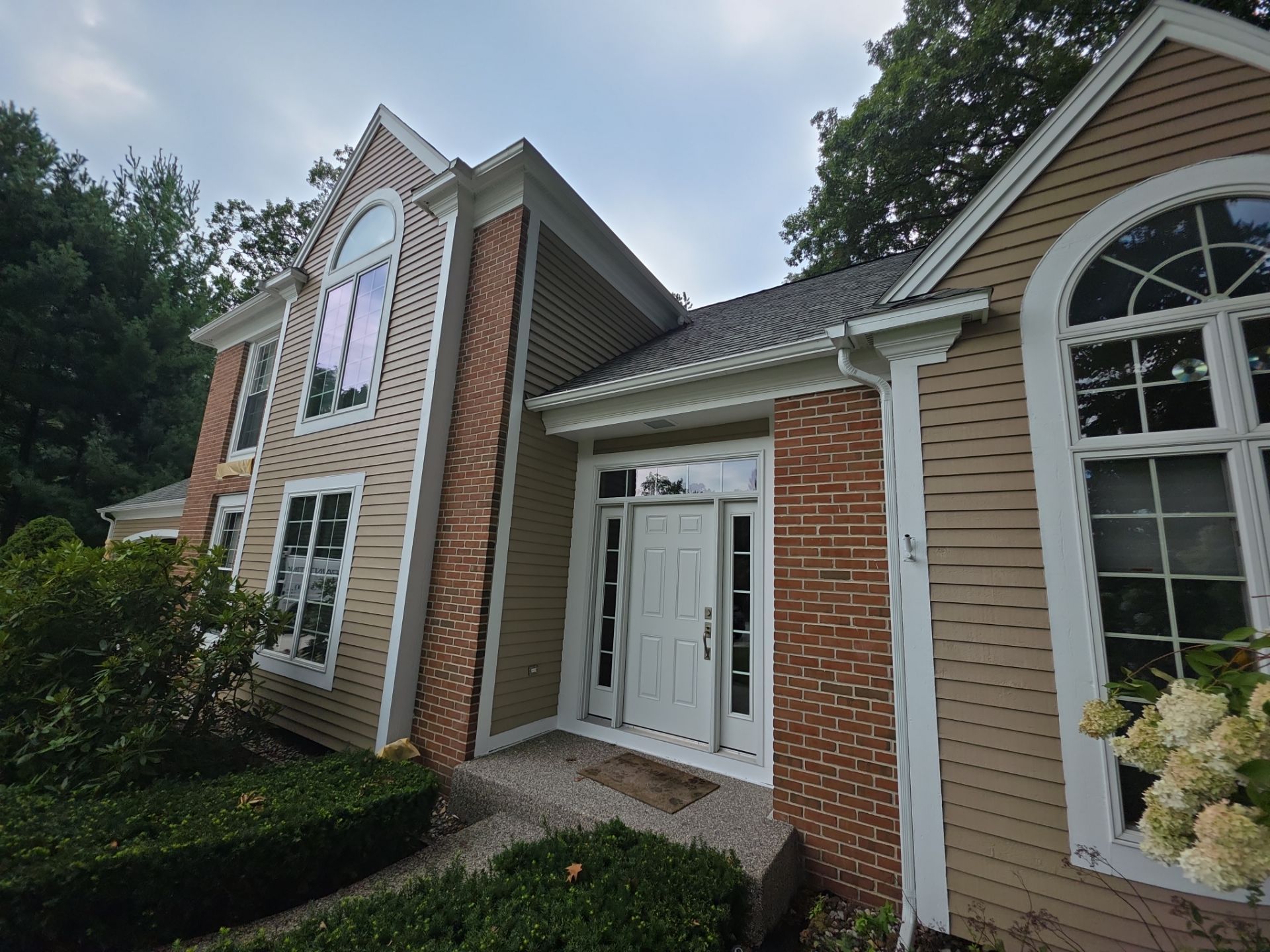 Exterior House Painting in Spring Lake, MI by Gordon Painting