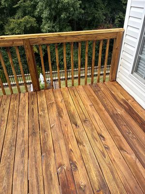 Deck using Wood Sealant