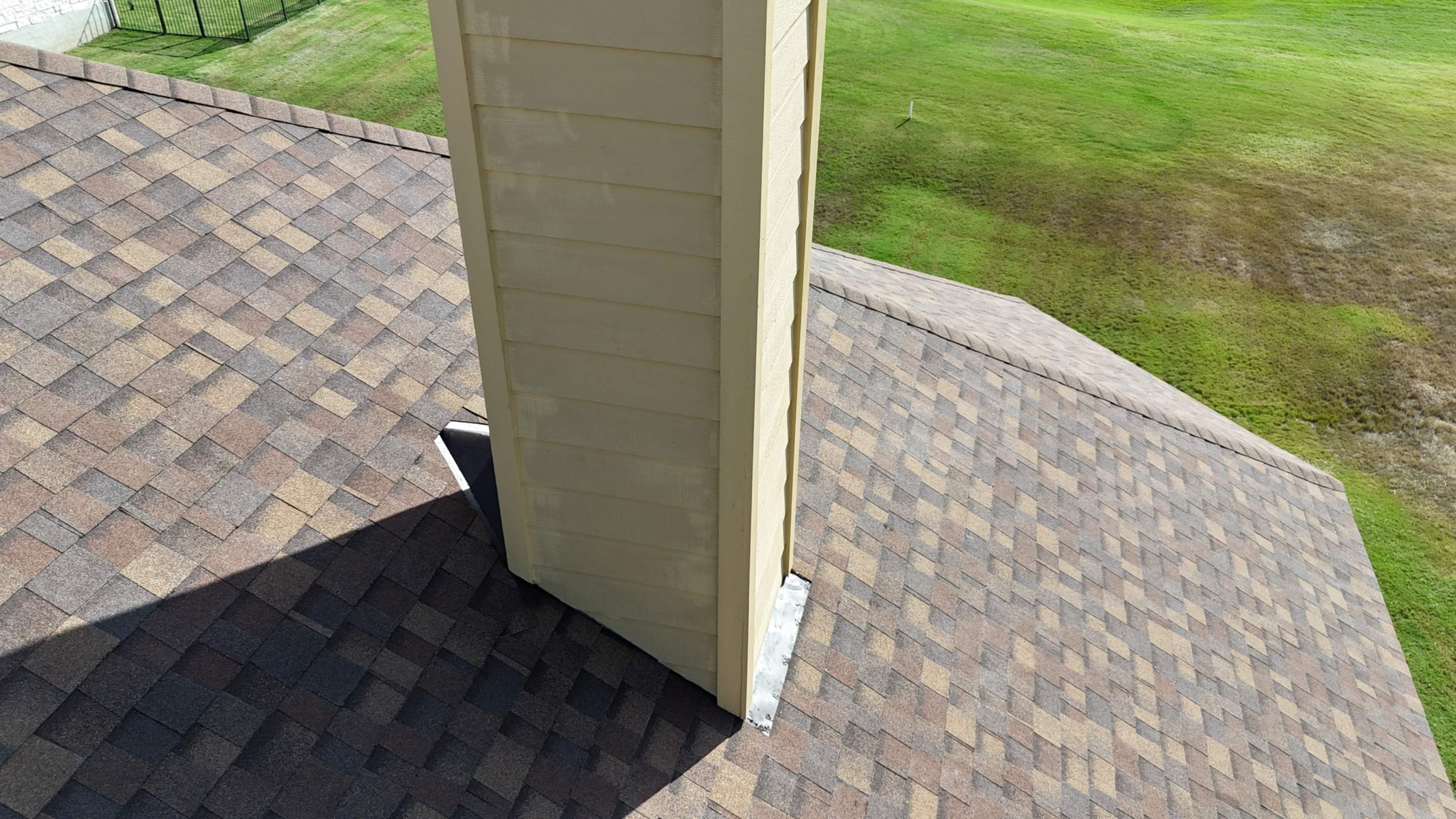 Desert Rose - Owens Corning TruDefinition Duration by RoofsOnly.com