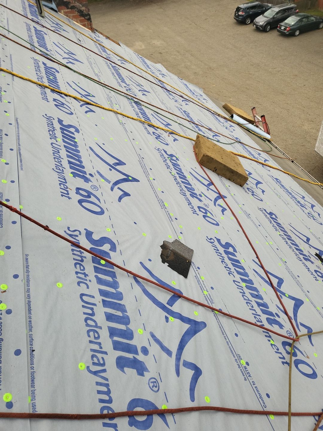 Atlas Pinnacle, Color, Black Pristine, Drip Edge, Color, Birch White by Eagle Eye Roofing