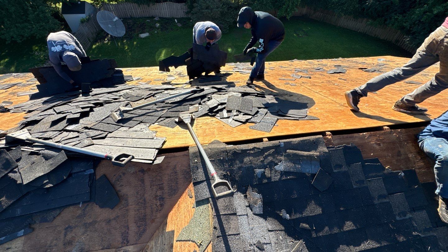 Roof Replacement using Owens Corning Onyx Black by 180 Contractors