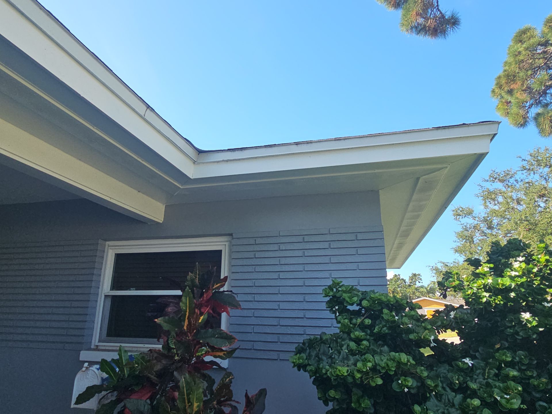 Project in St. Petersburg 33712  by Mitchell Roofing Company LLC 