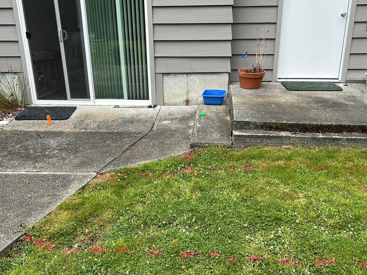 Chris | Stamped Concrete Patio, Walkway & Steps by Jireh Asphalt & Concrete Inc 