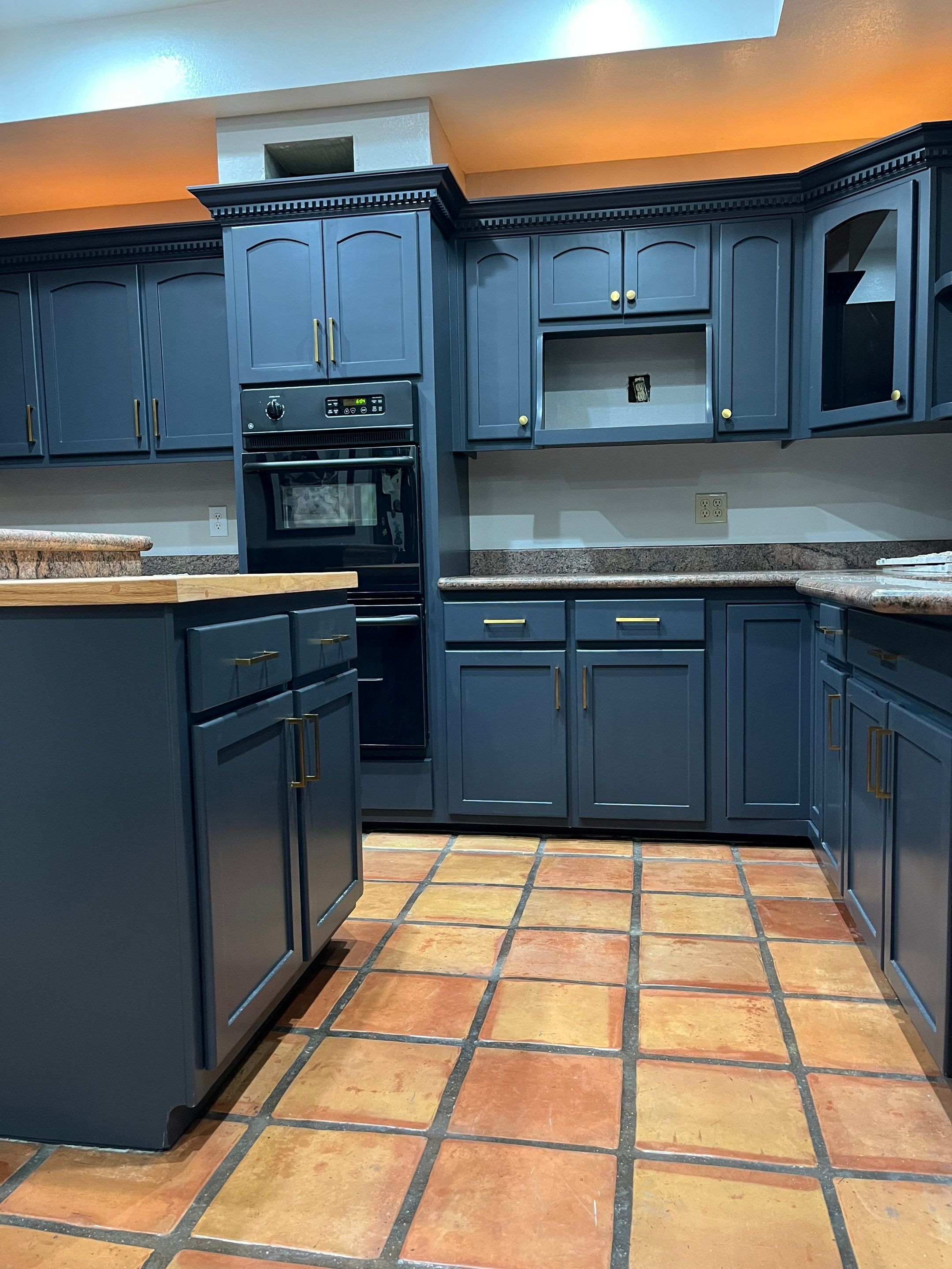 Snell Cabinet Refinishing by Fresh Coat