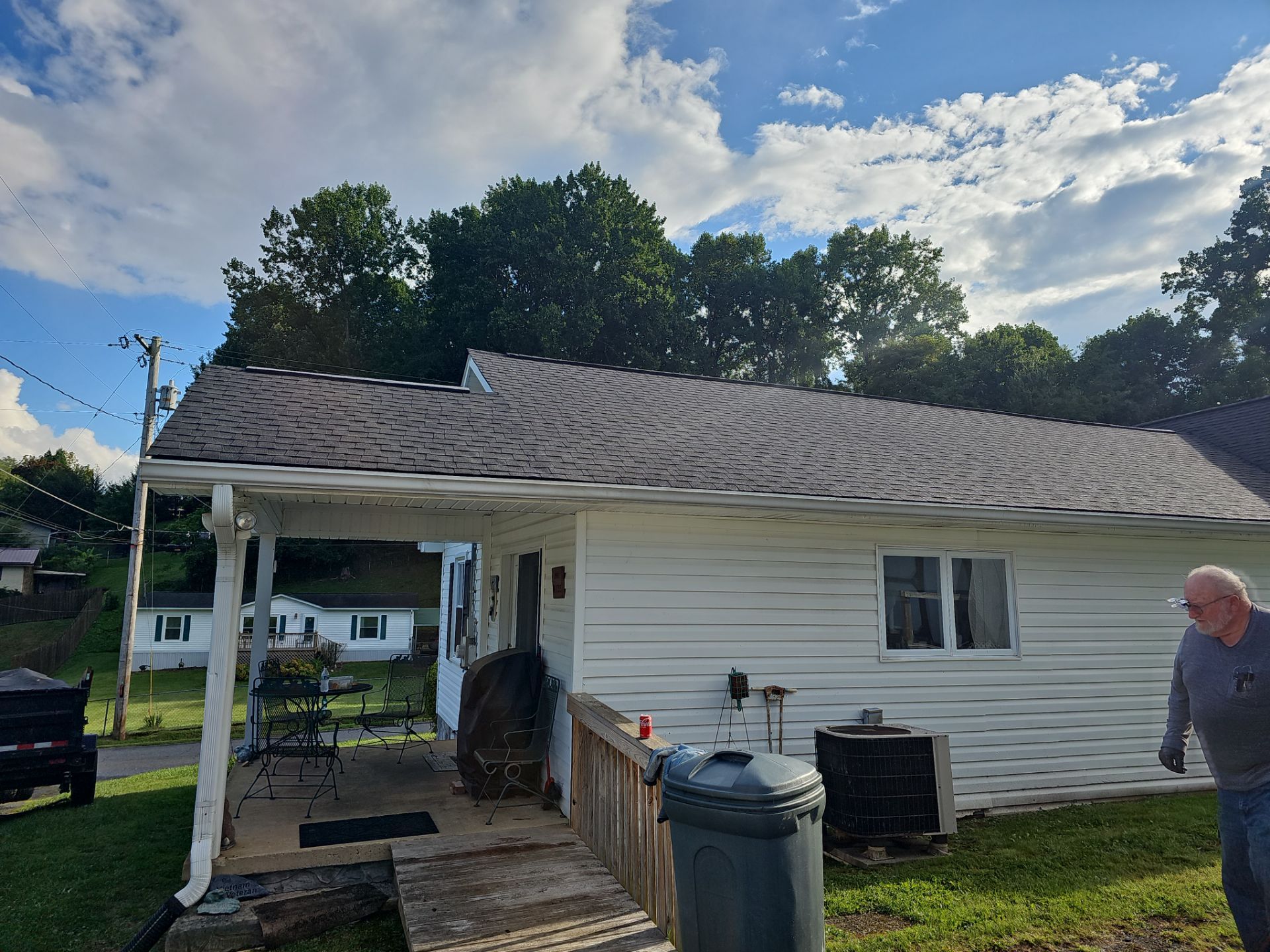 Martin Residence by Omnia Roofing