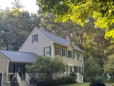 Roof Replacement in Brentwood, NH Near Scrabble Road with Owens Corning Williamsburg Gray Shingles