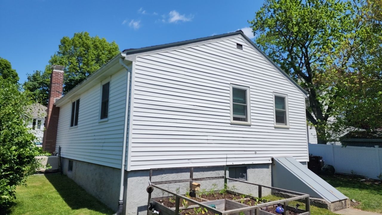 Exterior remodeling in Dedham, MA by UBrothers Construction