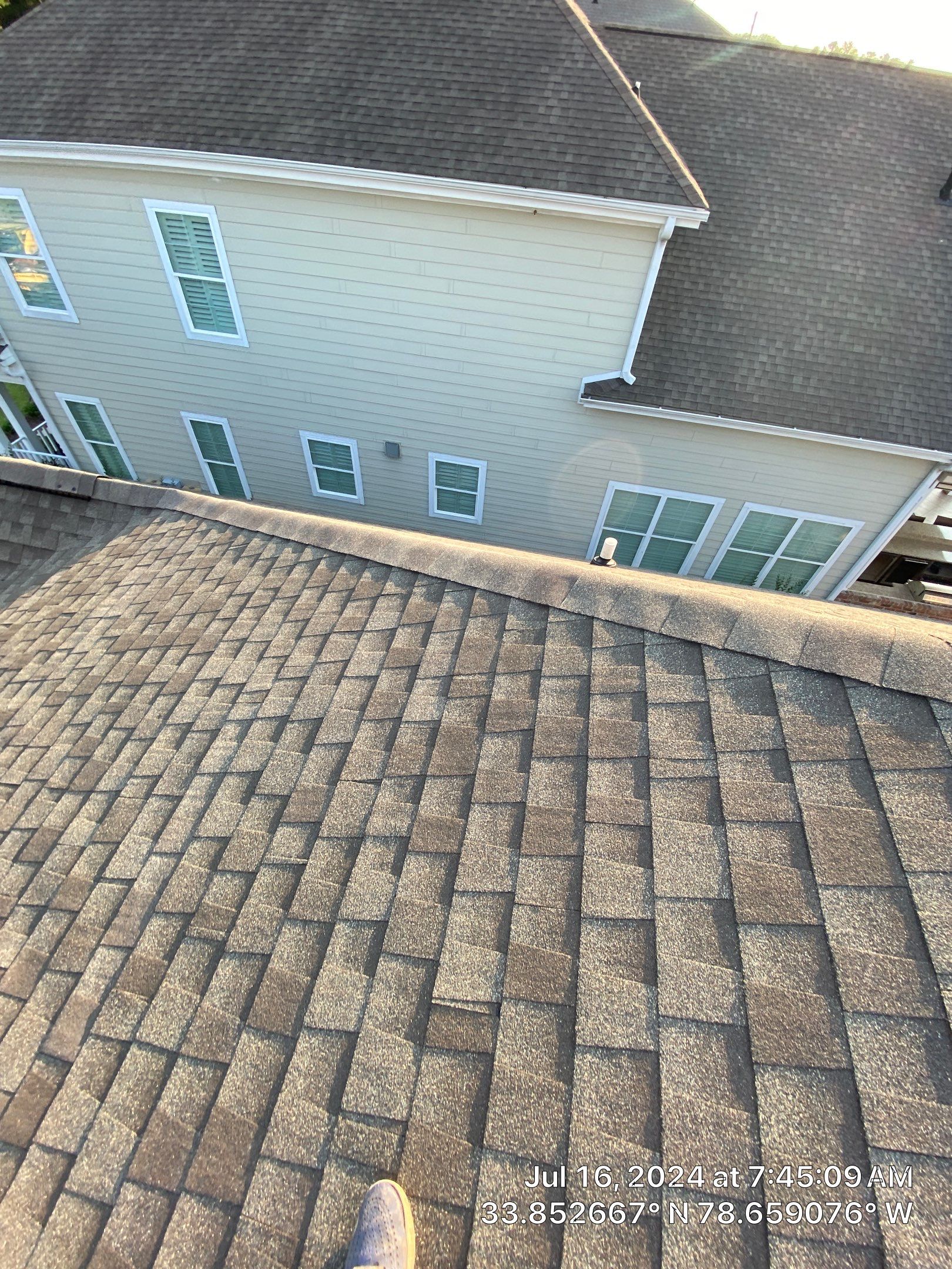 GAF NS - Weathered Wood by Linta Roofing Inc