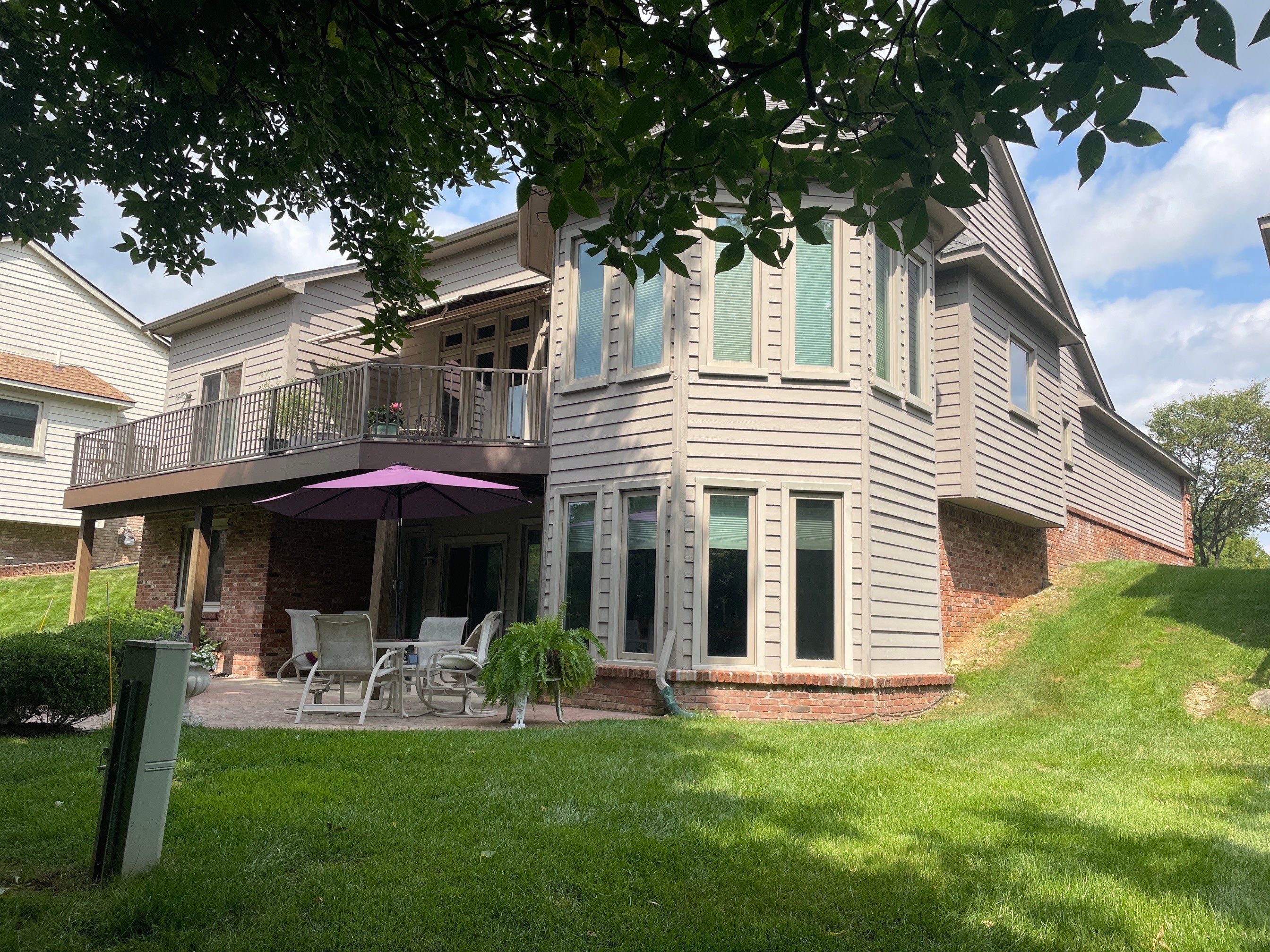 Siding Replacement using CertainTeed Monogram D5 Clapboard by 180 Contractors