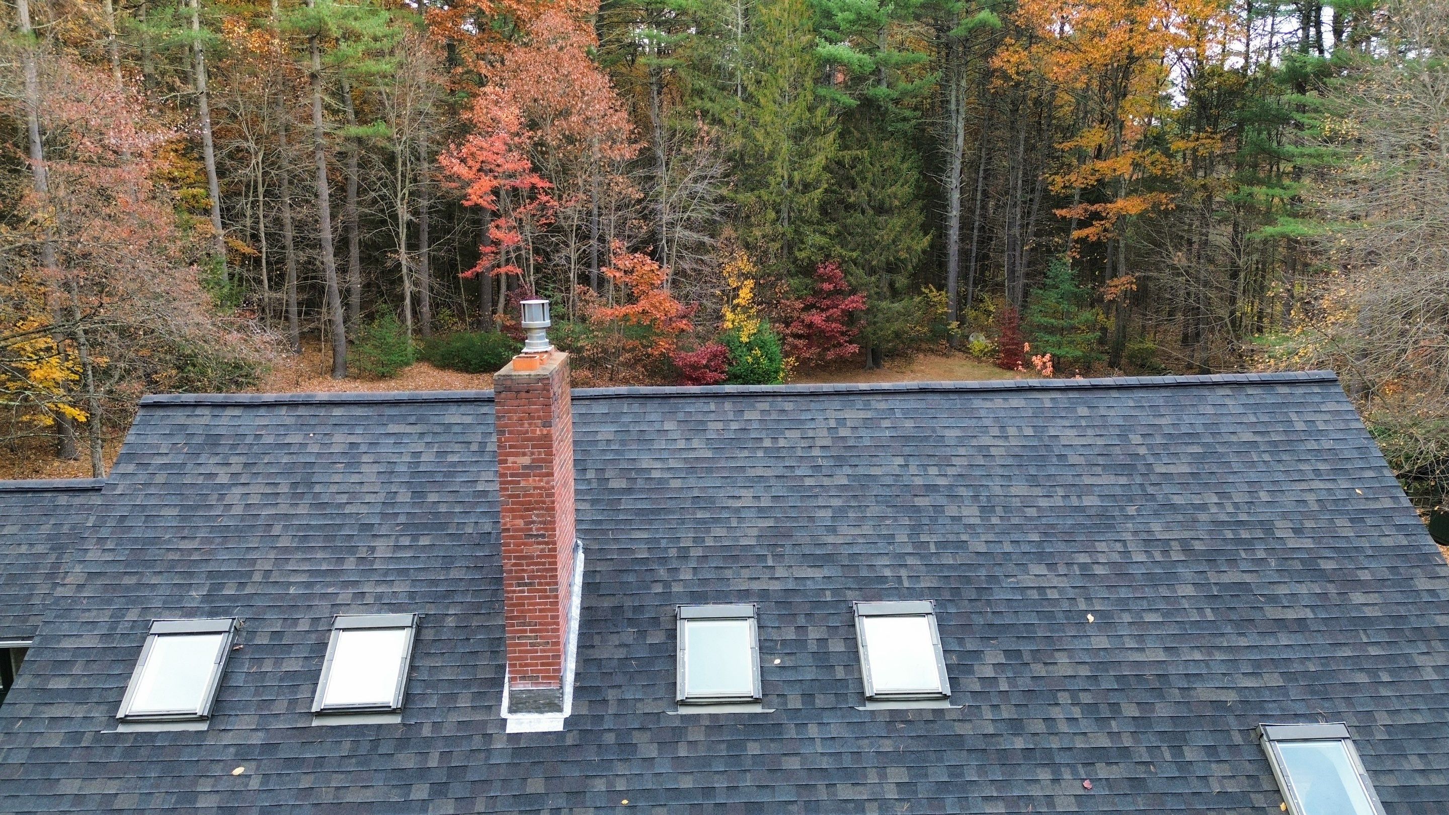 Roof and Gutter Replacement with Platinum Warranty – Carlisle, MA by Mighty Dog Roofing of Greater Middlesex County