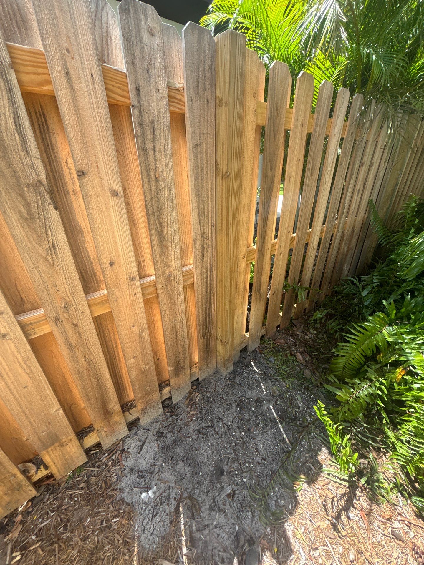 1824 Magnolia St  by H&Y Fence
