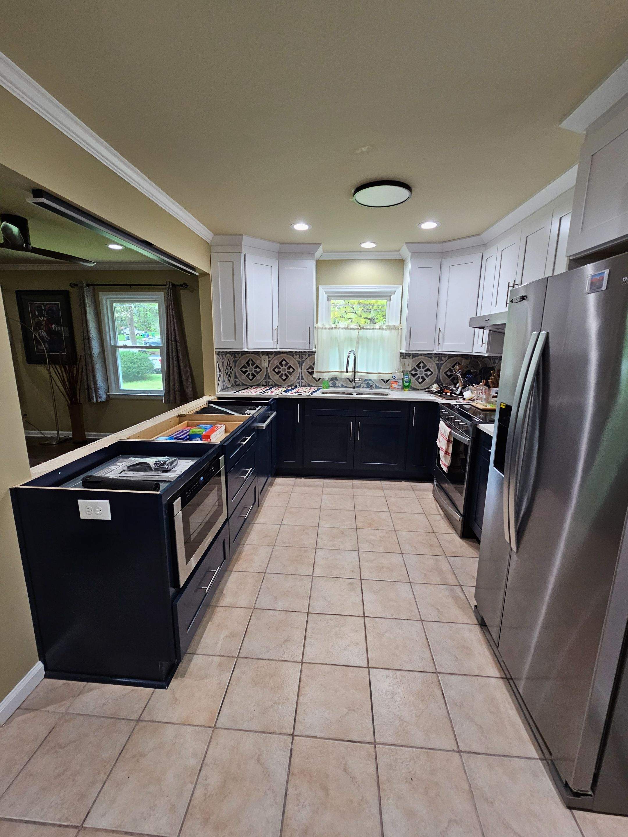Kitchen Open Concept by Ajayi Design and Construction 