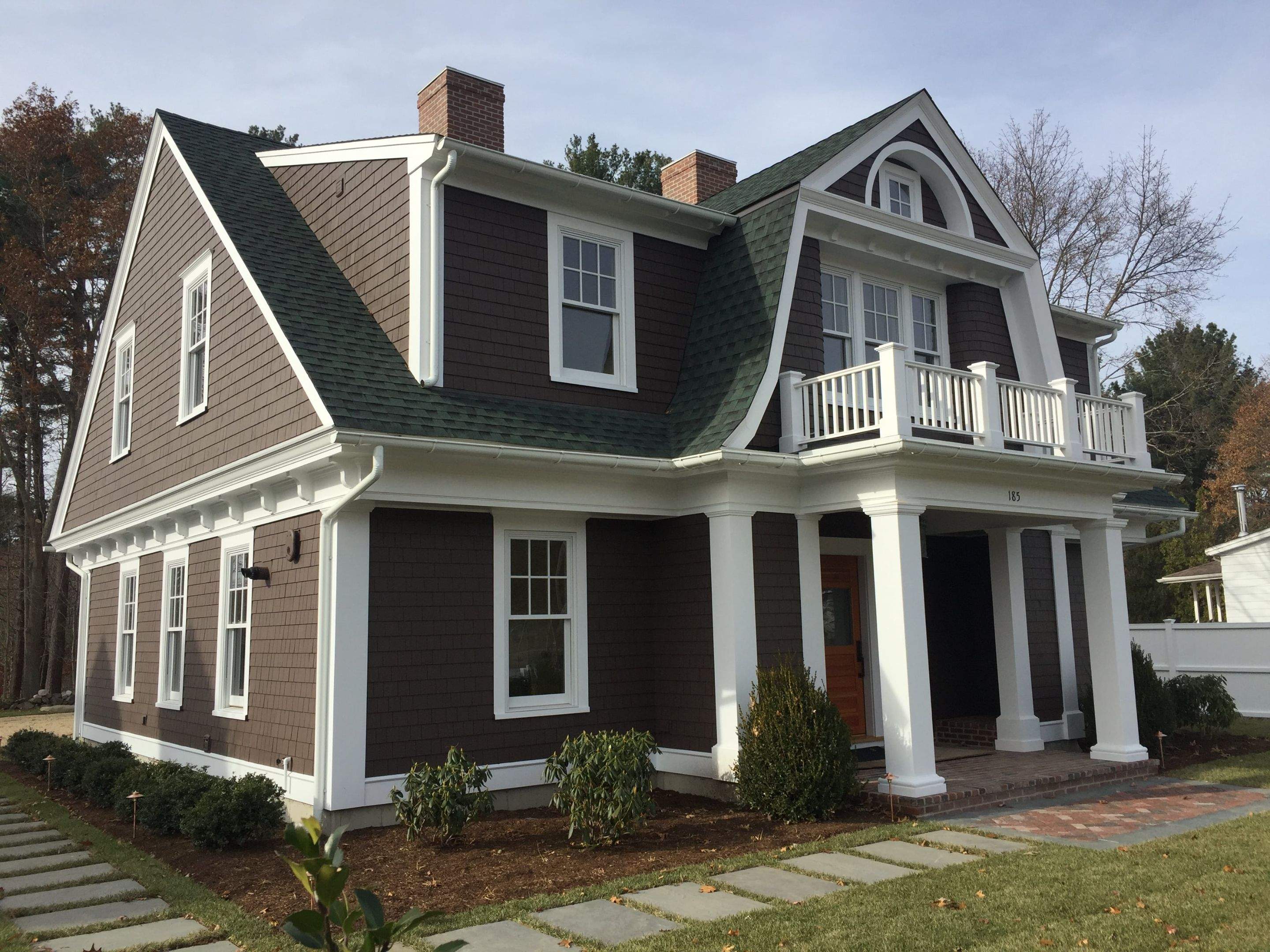 Half-Round Aluminum Gutter Installed onto Crown Molding in Easton, MA by Gutter Pro Enterprises