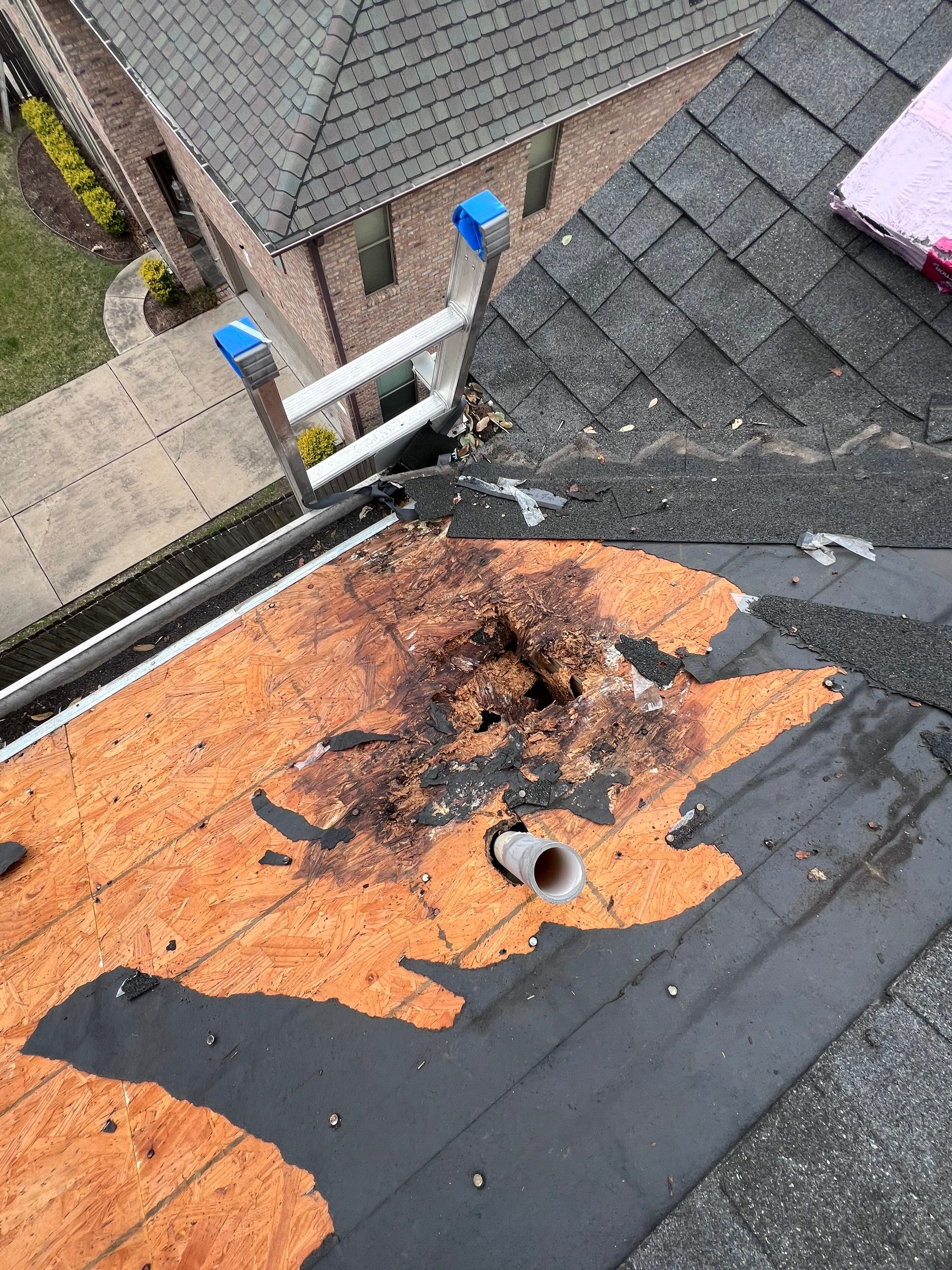 Hail Damage using Owen's Corning Duration (Lifetime) Shingles by Roof Repair Company