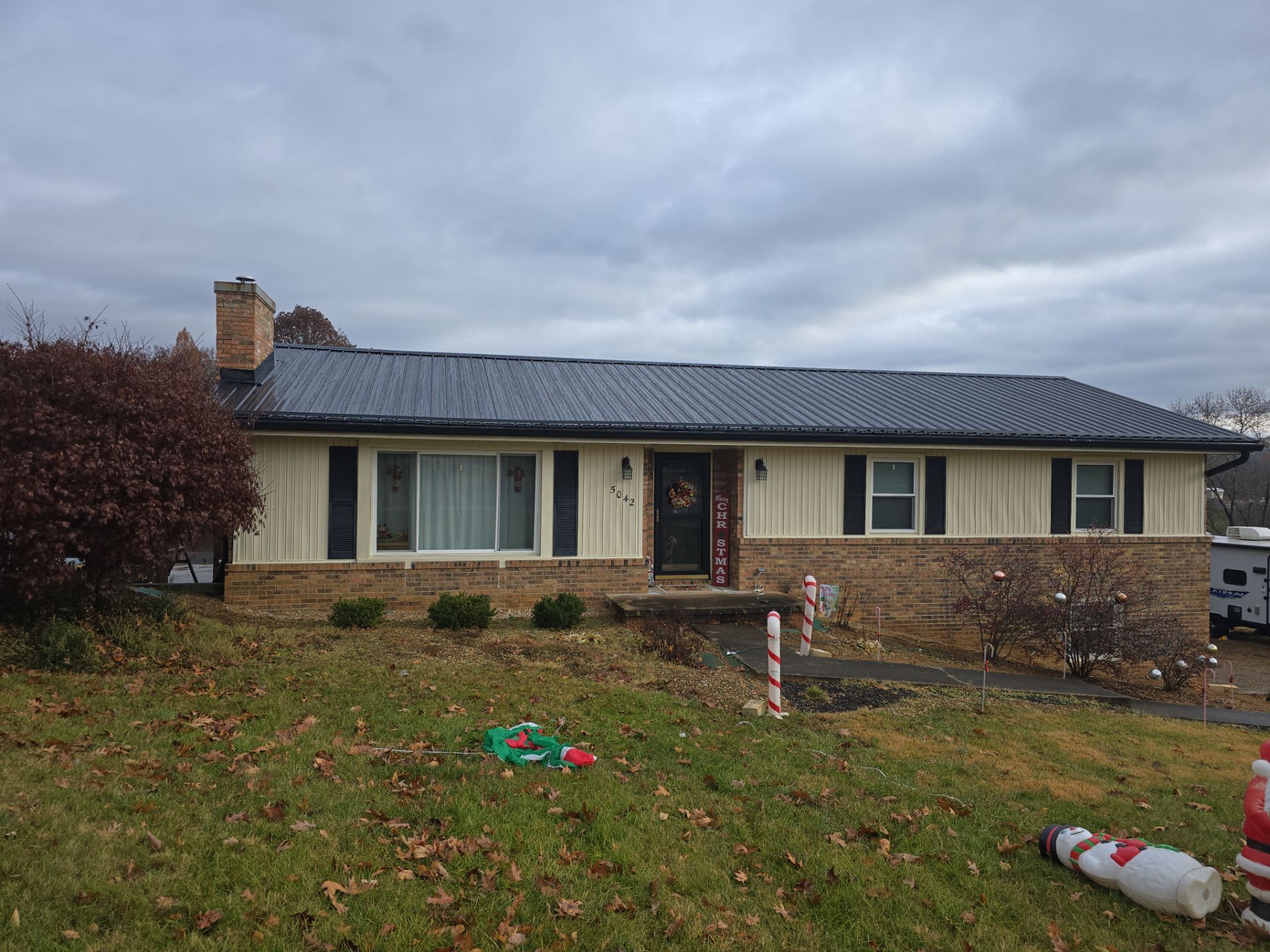 Residential Roofing Installation using 29 Gauge AG Panel by Omnia Roofing