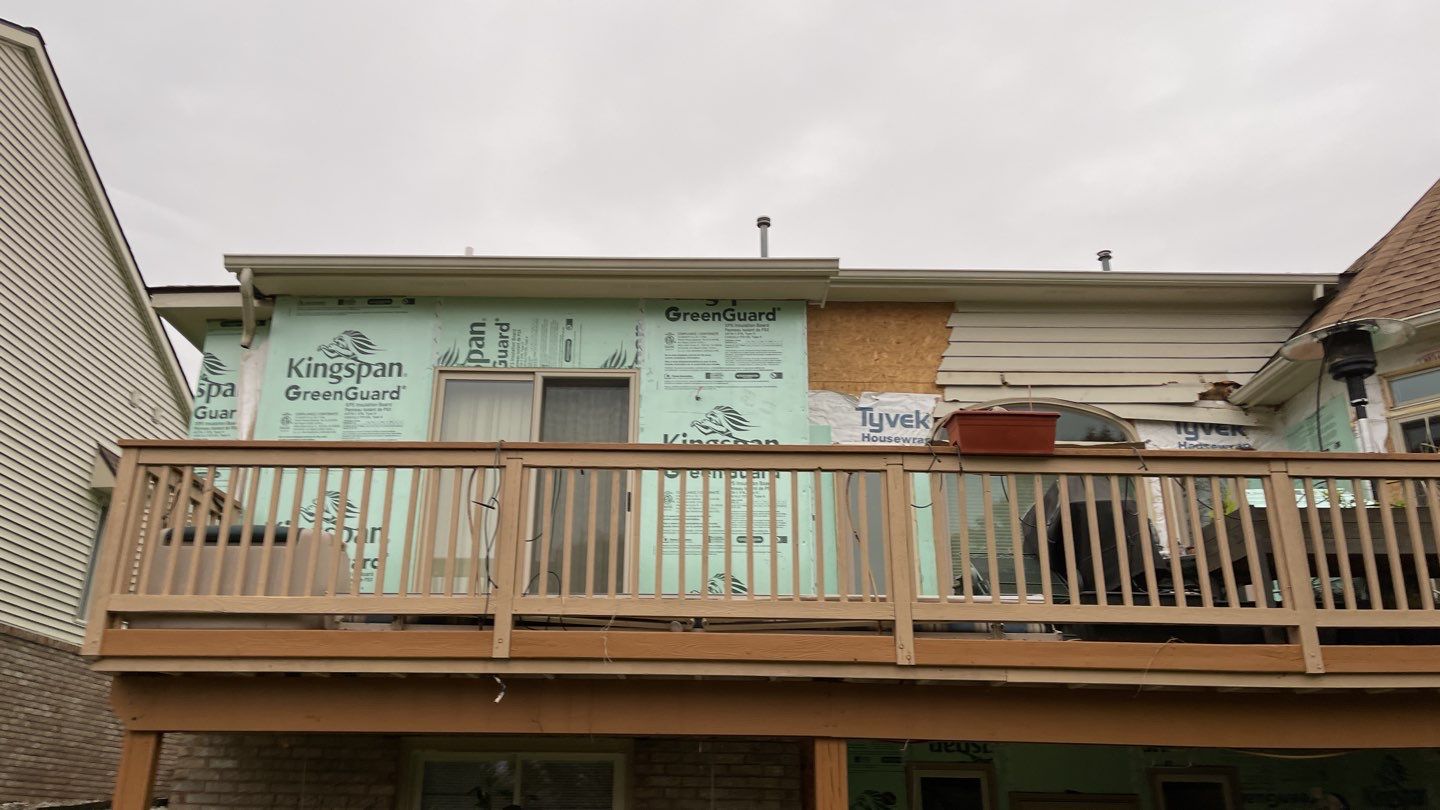 Siding Replacement using CertainTeed Restoration Classic D5 by 180 Contractors