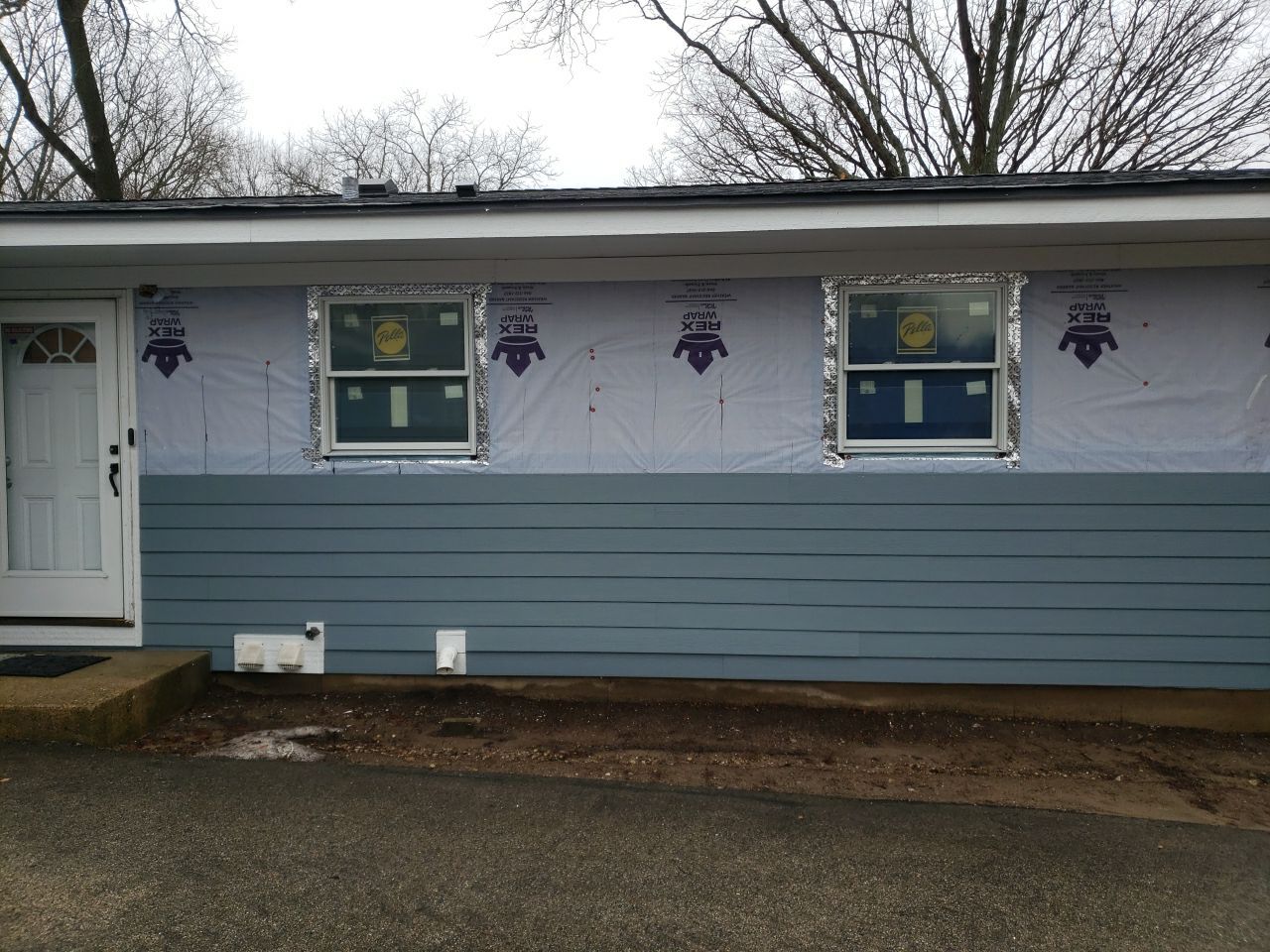 James Hardie Siding Installation, Shingle Roof Replacement & Window Replacement by Custom Installations