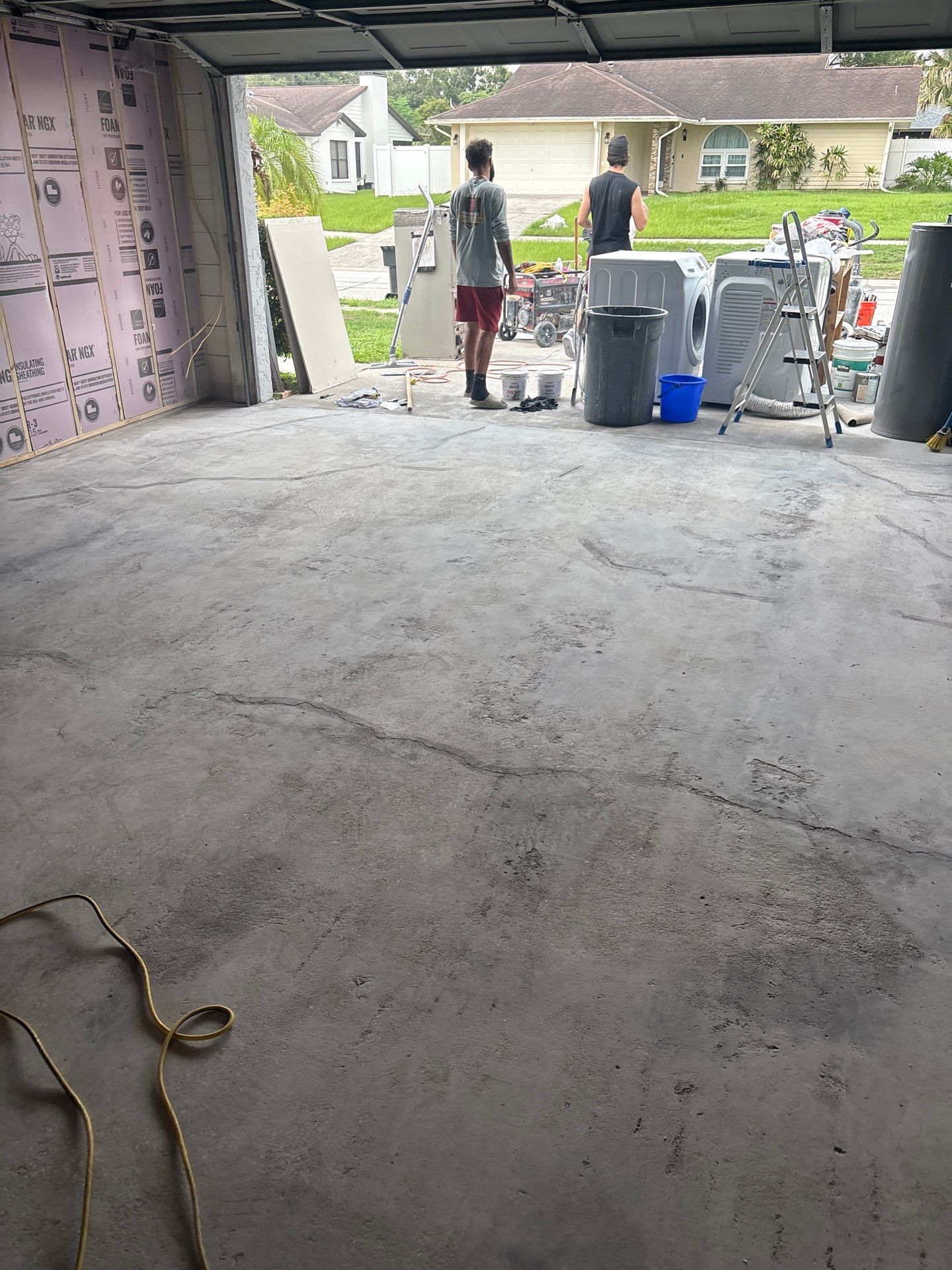 Gravel Flake Epoxy Garage Floor Installation in Brandon, Florida by Performance Floors & Coating