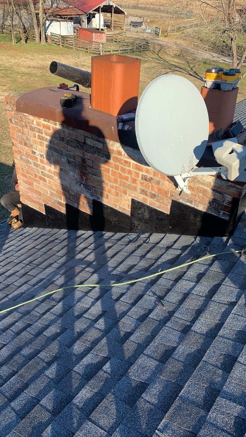 Residential Roofing Installation using Owens Corning Oakridge Roofing System by Undersun Roofing 