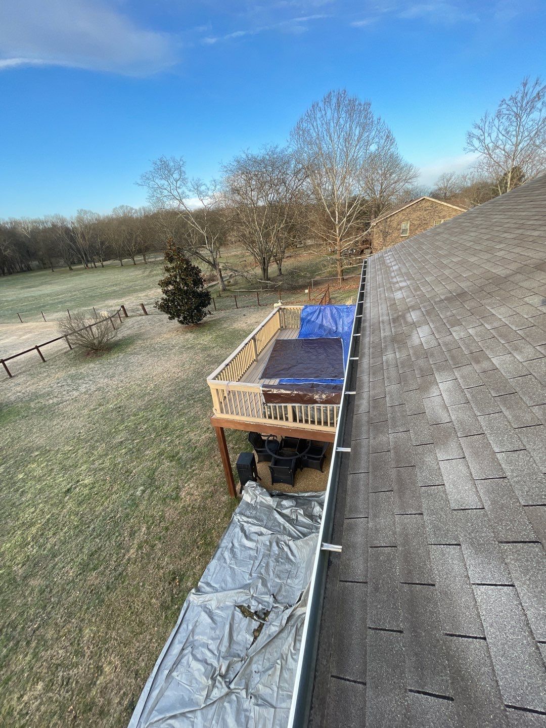 Residential Roofing Installation using Owens Corning Oakridge Roofing System by Undersun Roofing 