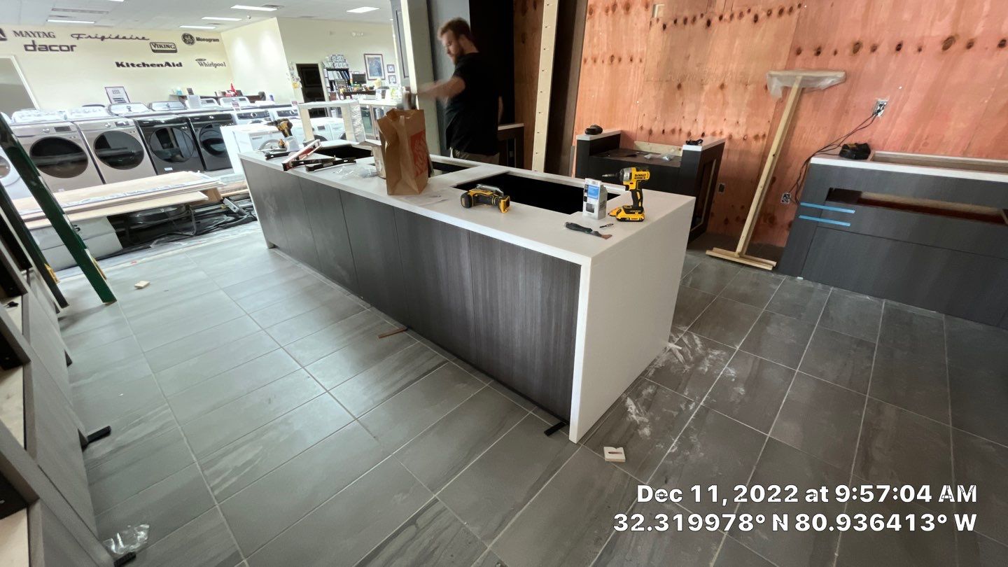 Construct Living Kitchen by Thompson Industrial