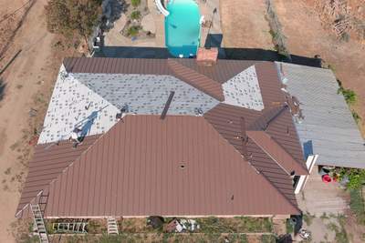 Metal roofing installation using Standing seam metal roofing system