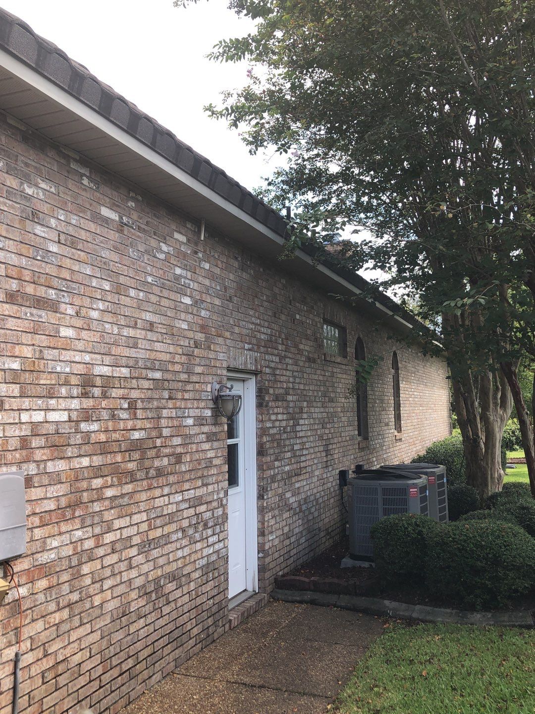 Seamless Gutter Installation with Wicker Color K-Style Gutters and LeafBlaster Pro Mesh Gutter Guards by Gutter Professors