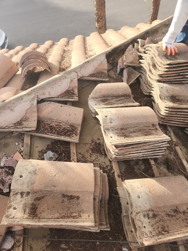 Sunset Tan Concrete Tile by Reimagine Roofing