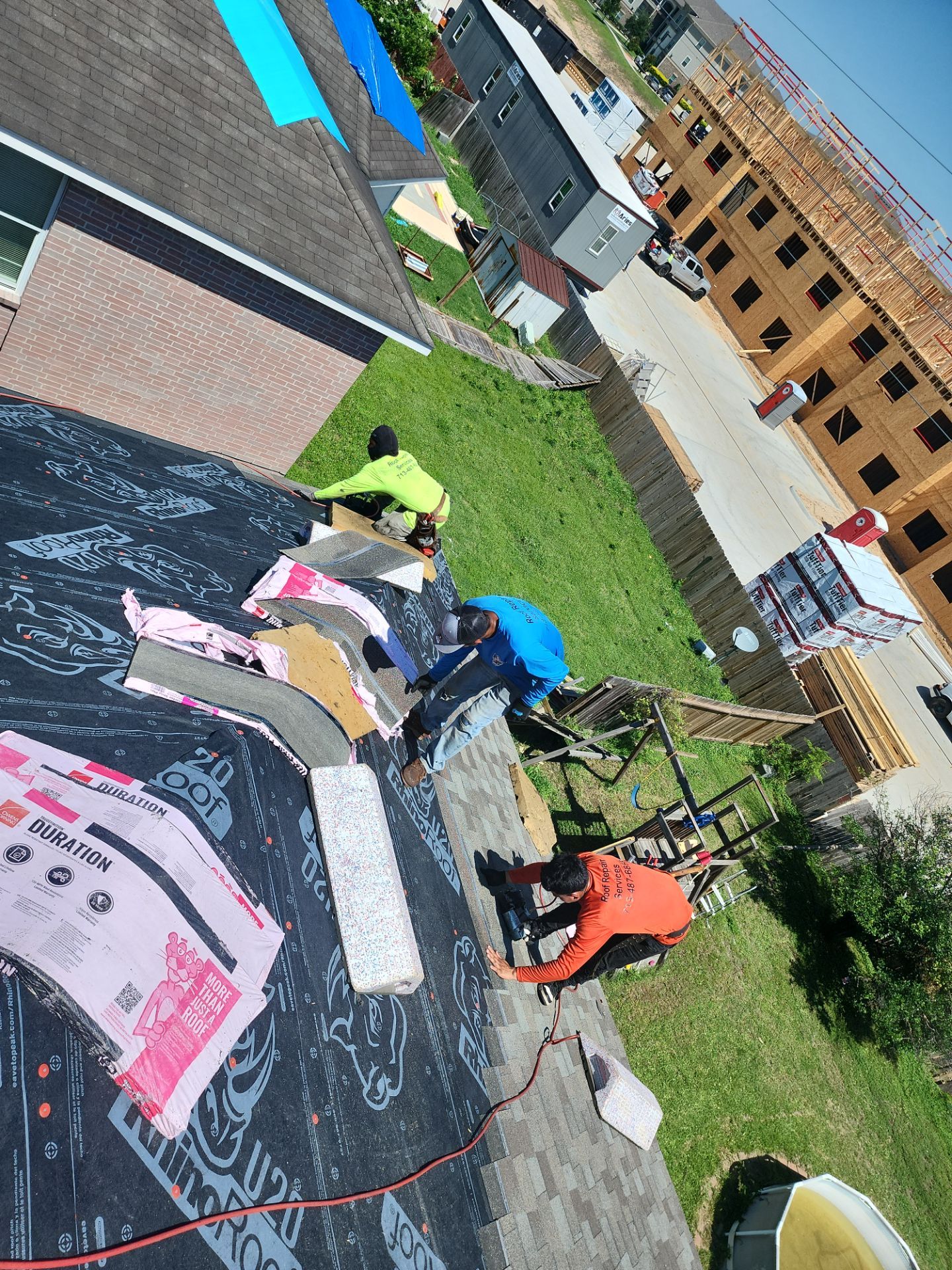 Residential Roofing Installation using Owen's Corning Duration (Lifetime) Shingles by Roof Repair Company