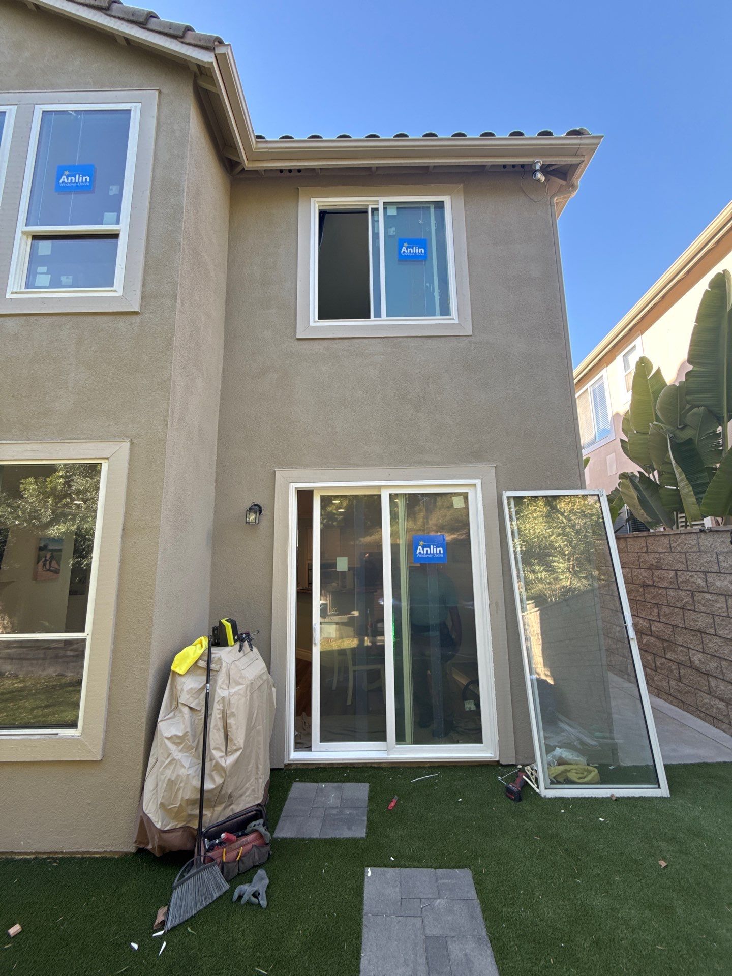 Window Installation using Anlin vinyl windows by American Window Company