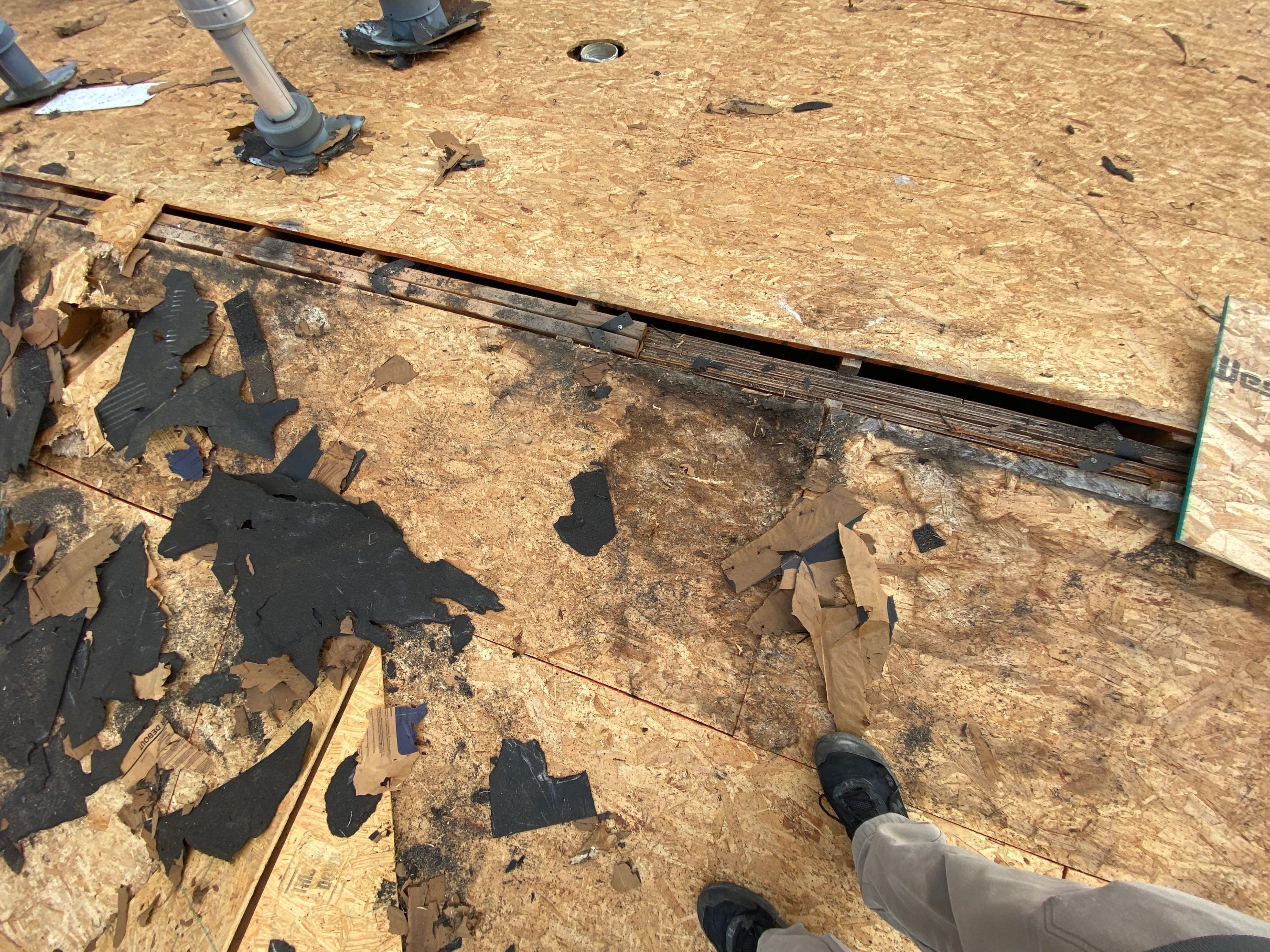 Roof Replacement using CertainTeed Landmark by 180 Contractors