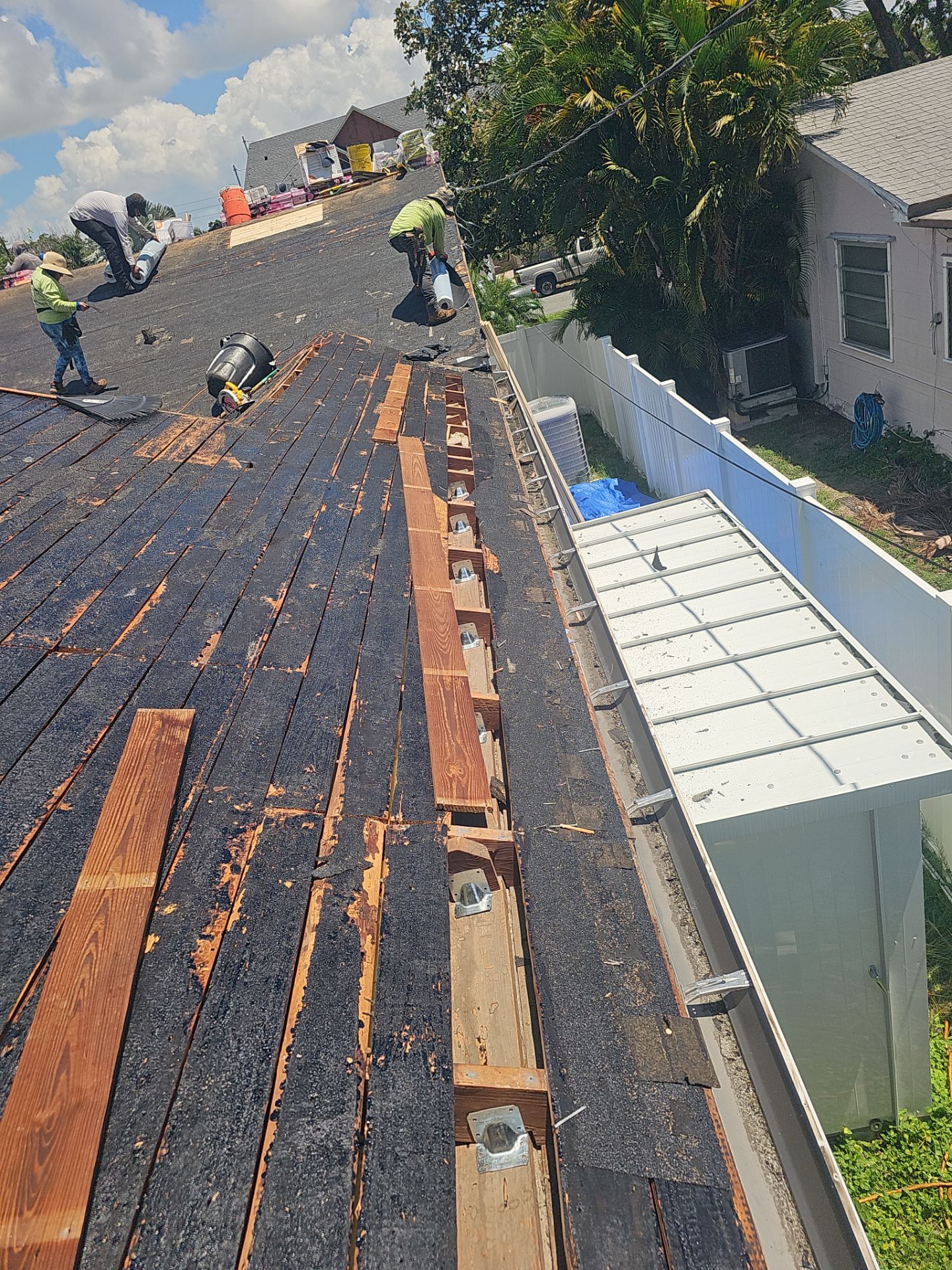 Project in St. Petersburg 33704 by Mitchell Roofing Company LLC 