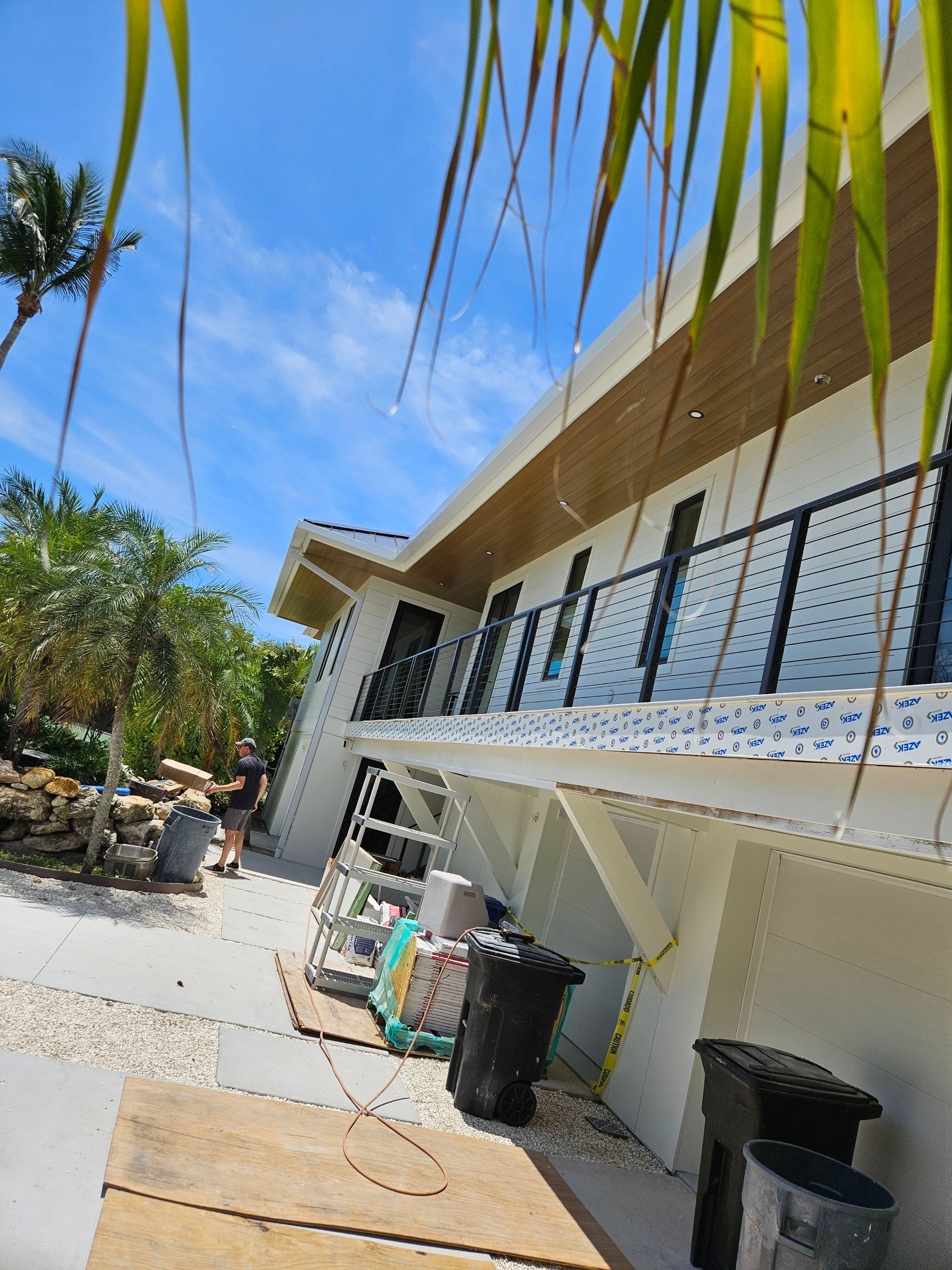 7-Inch Smooth Box Seamless Gutters using Seamless Gutters and Metal Fascia in Sanibel FL by Gutter Professors