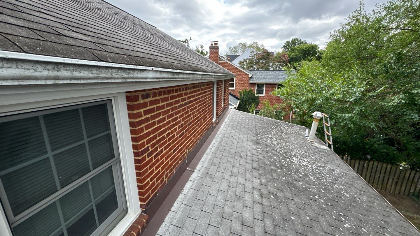 Arlington: Residential Roof Replacement With CertainTeed Landmark Designer Shingles in Georgetown Gray by RM Banning, Inc.
